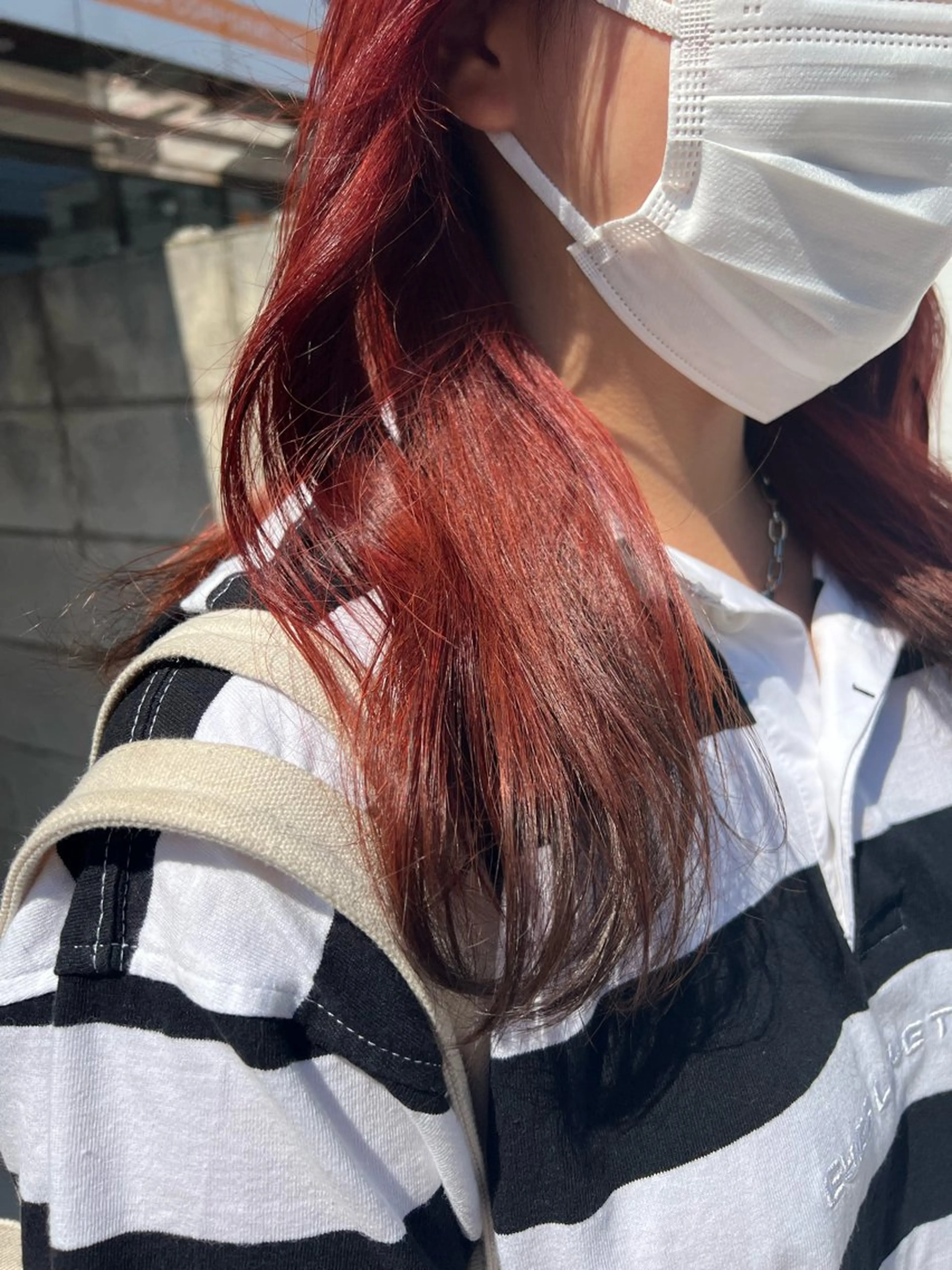 カラー ブリーチ デザインカラー イシイ ハルナ 🤍のヘアスタイル