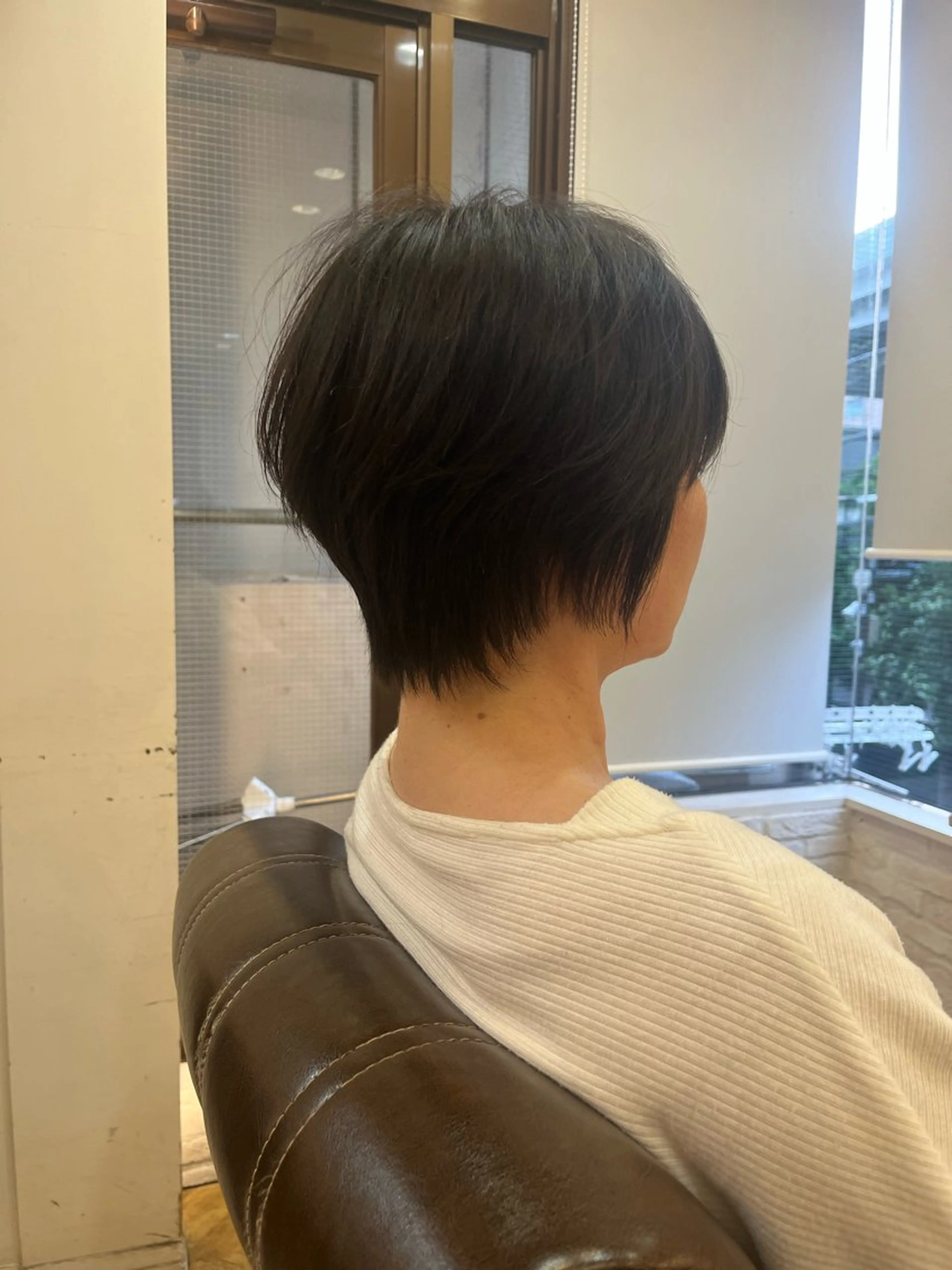 ショート emiwo石川町店所属・秋成 慶多のヘアスタイル