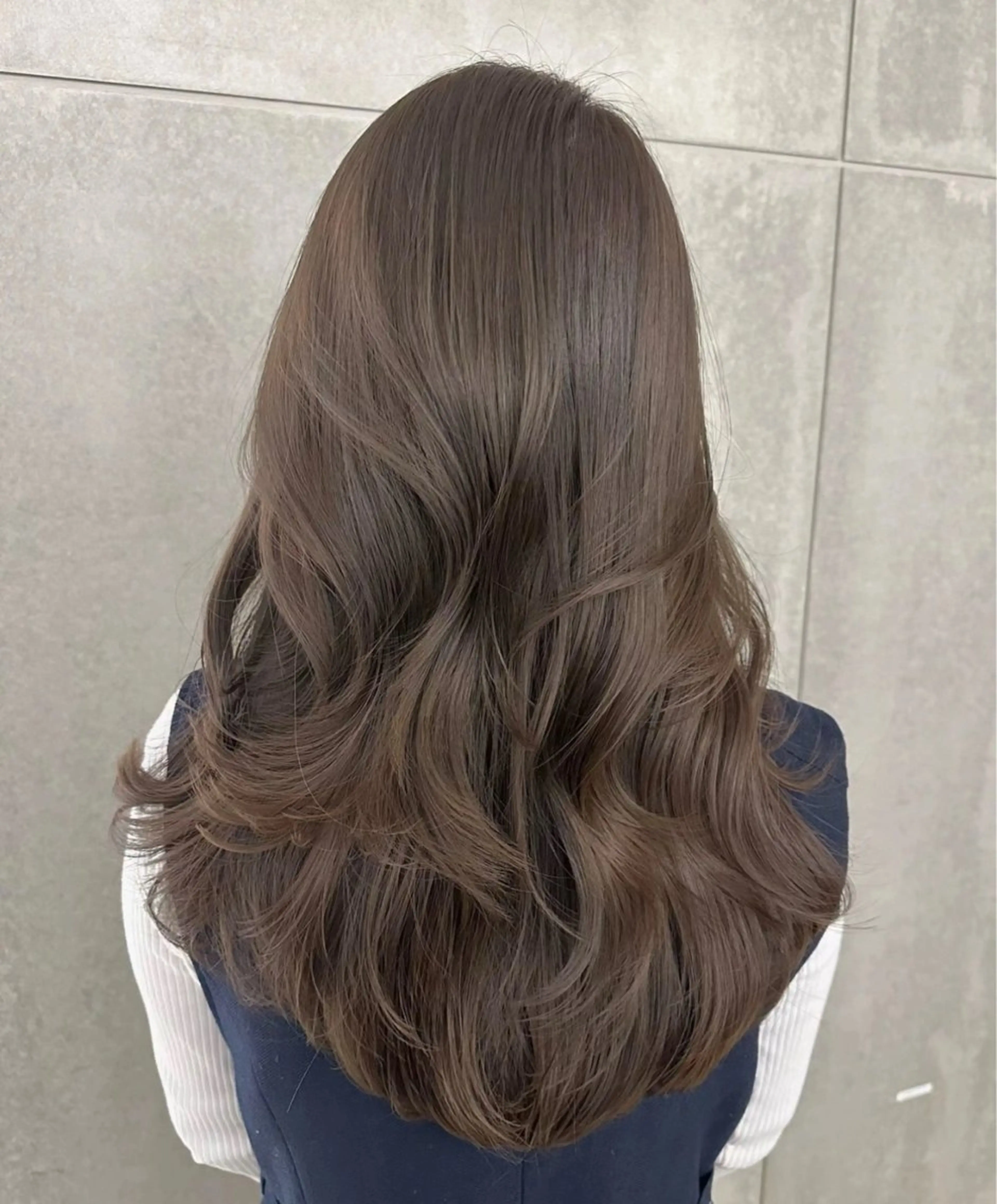 カラー ブリーチ ダブルカラー ブリーチなしカラー ヘアカラー トリートメント ヘアセット ARMONY表参道店所属・韓国風レイヤーカラー ライムのヘアスタイル