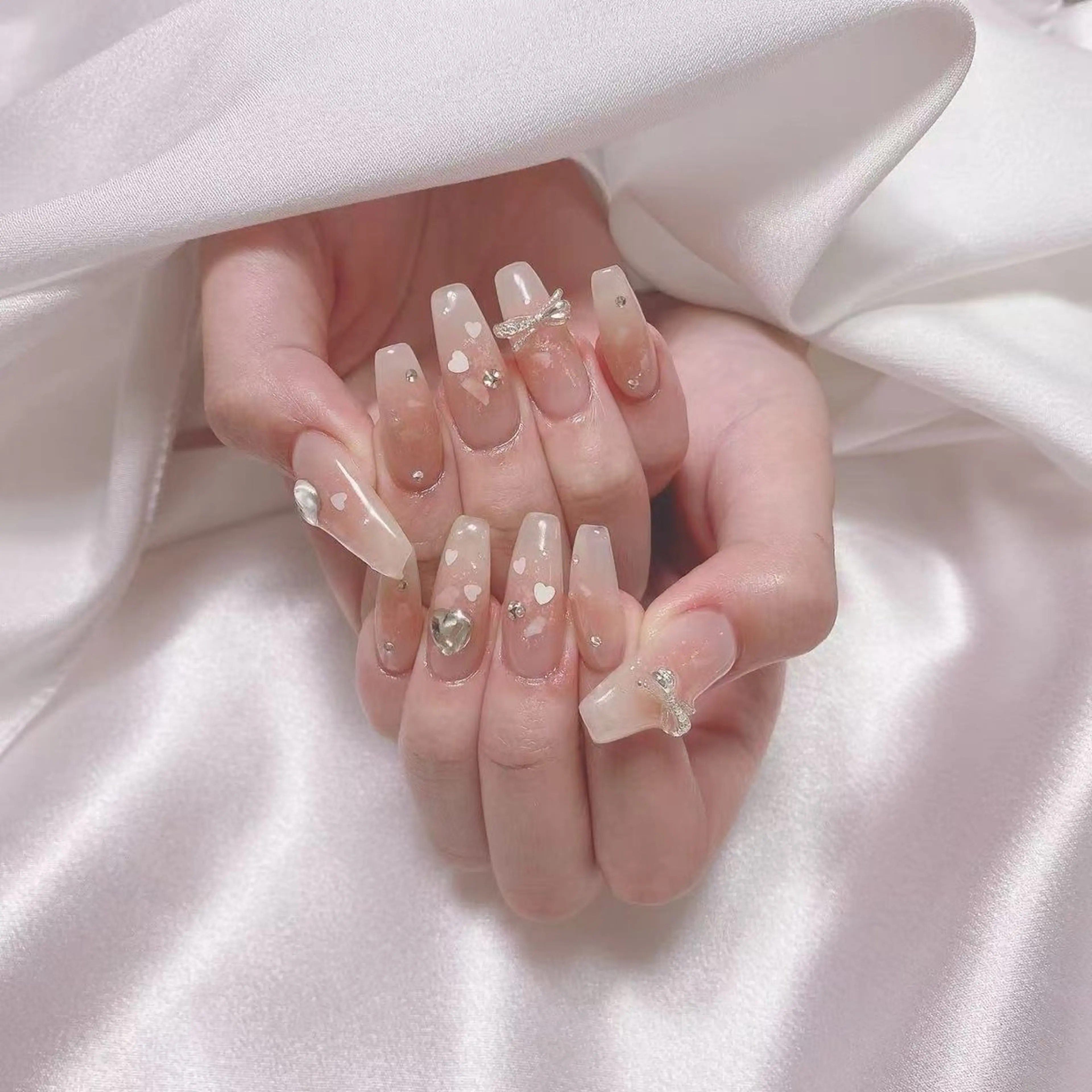 ネイル ジョリ kasumi🌹💅のネイルデザイン