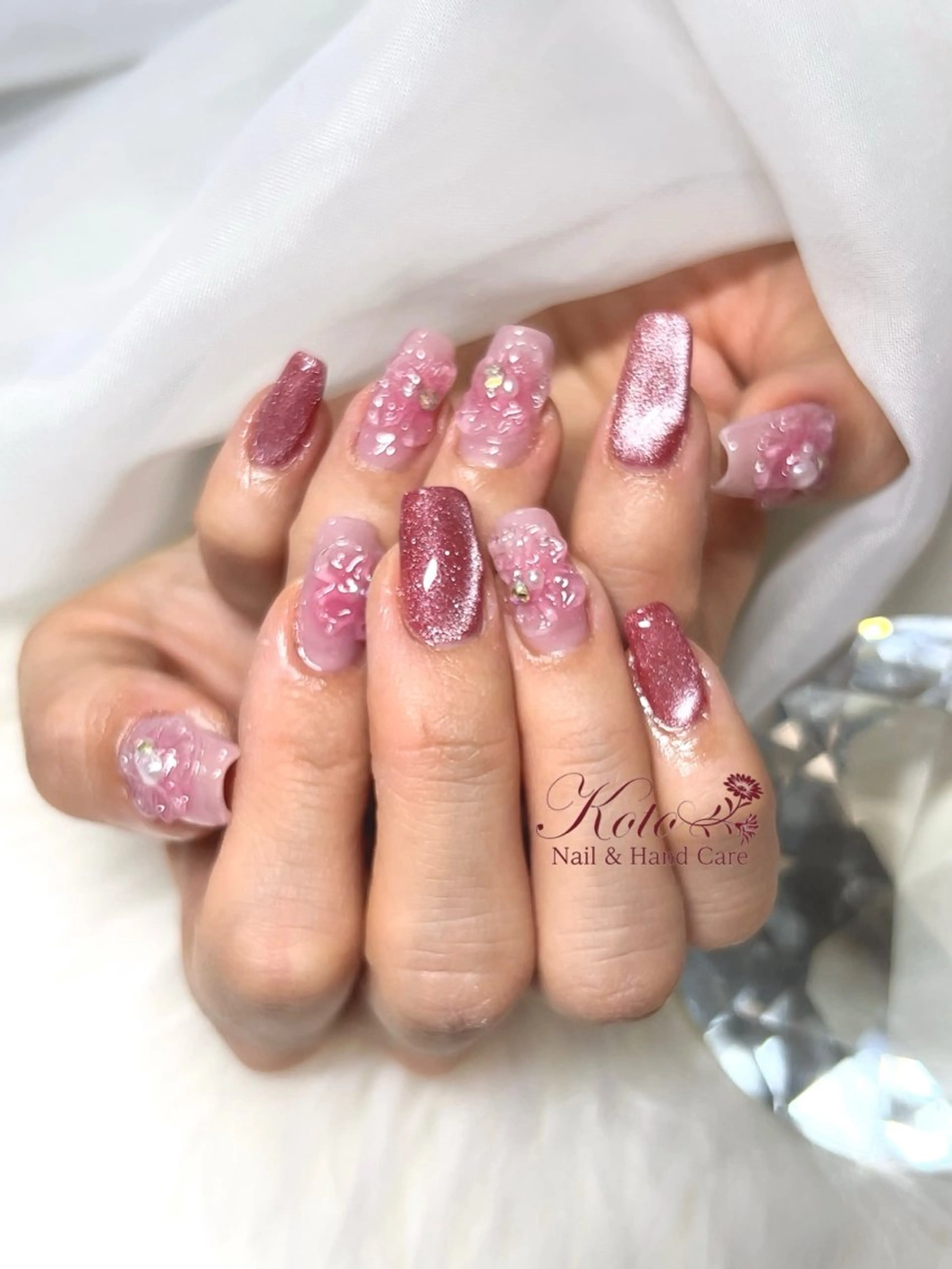 ネイル 長さ出し ジェルネイル 持ち込み ニュアンスネイル 赤色 ハンドネイル Nail Salon KOTOのネイルデザイン