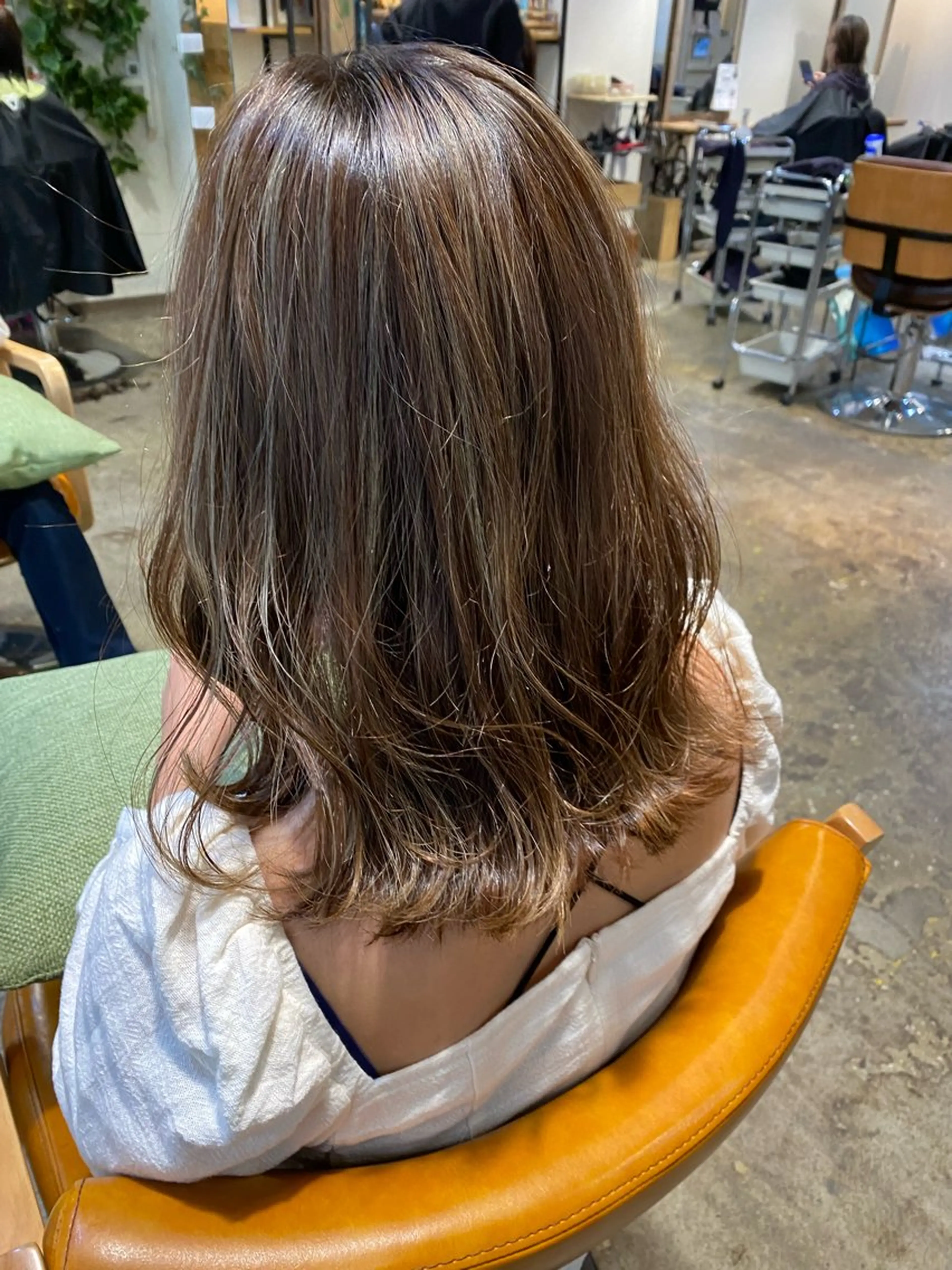 セミロング カラー seiya/ beigeのヘアスタイル