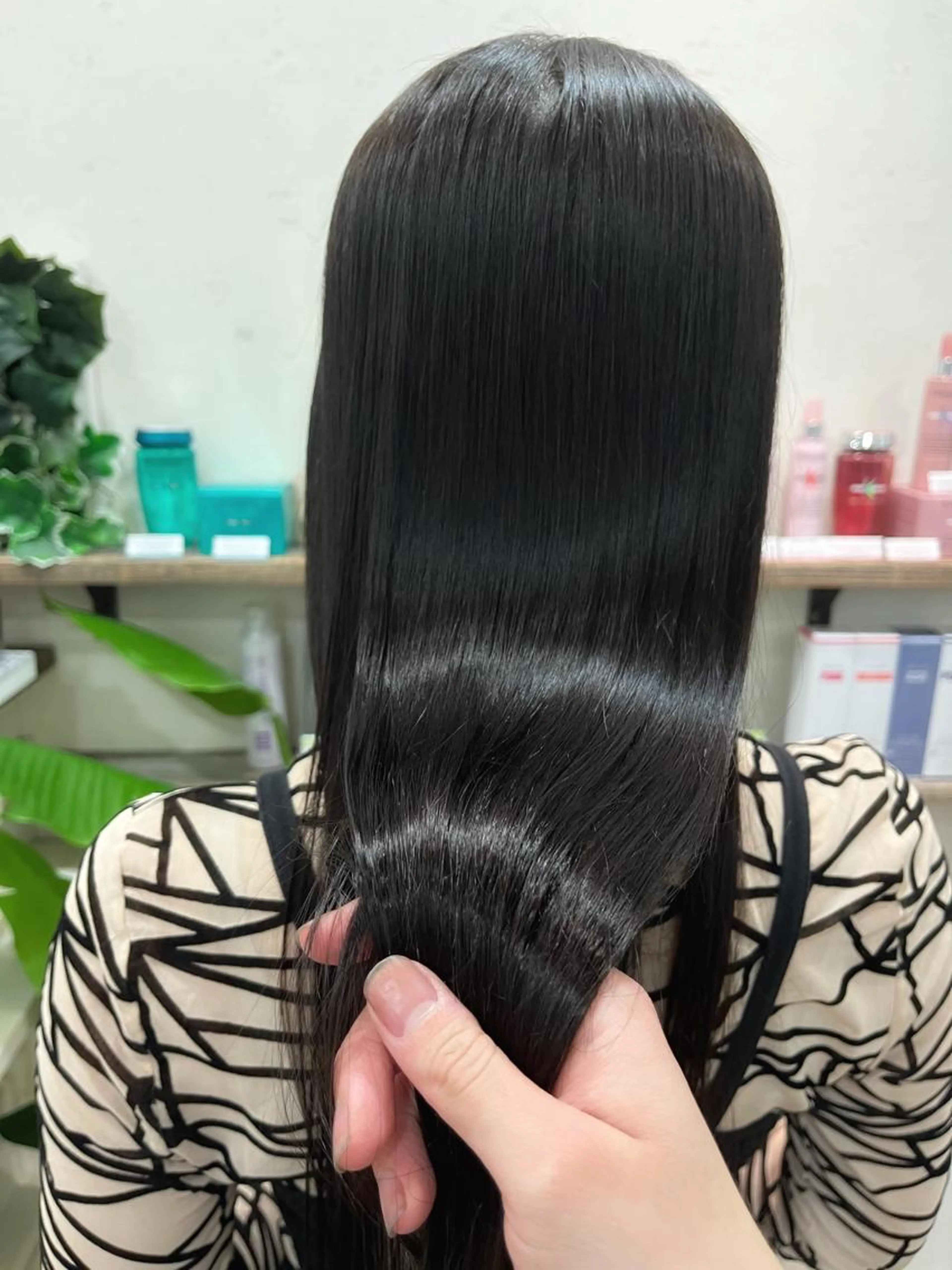 【🧚‍♀️🫧理想の髪へ🫧🧚‍♀️】カット＋縮毛矯正＋TOKIOトリートメントの写真