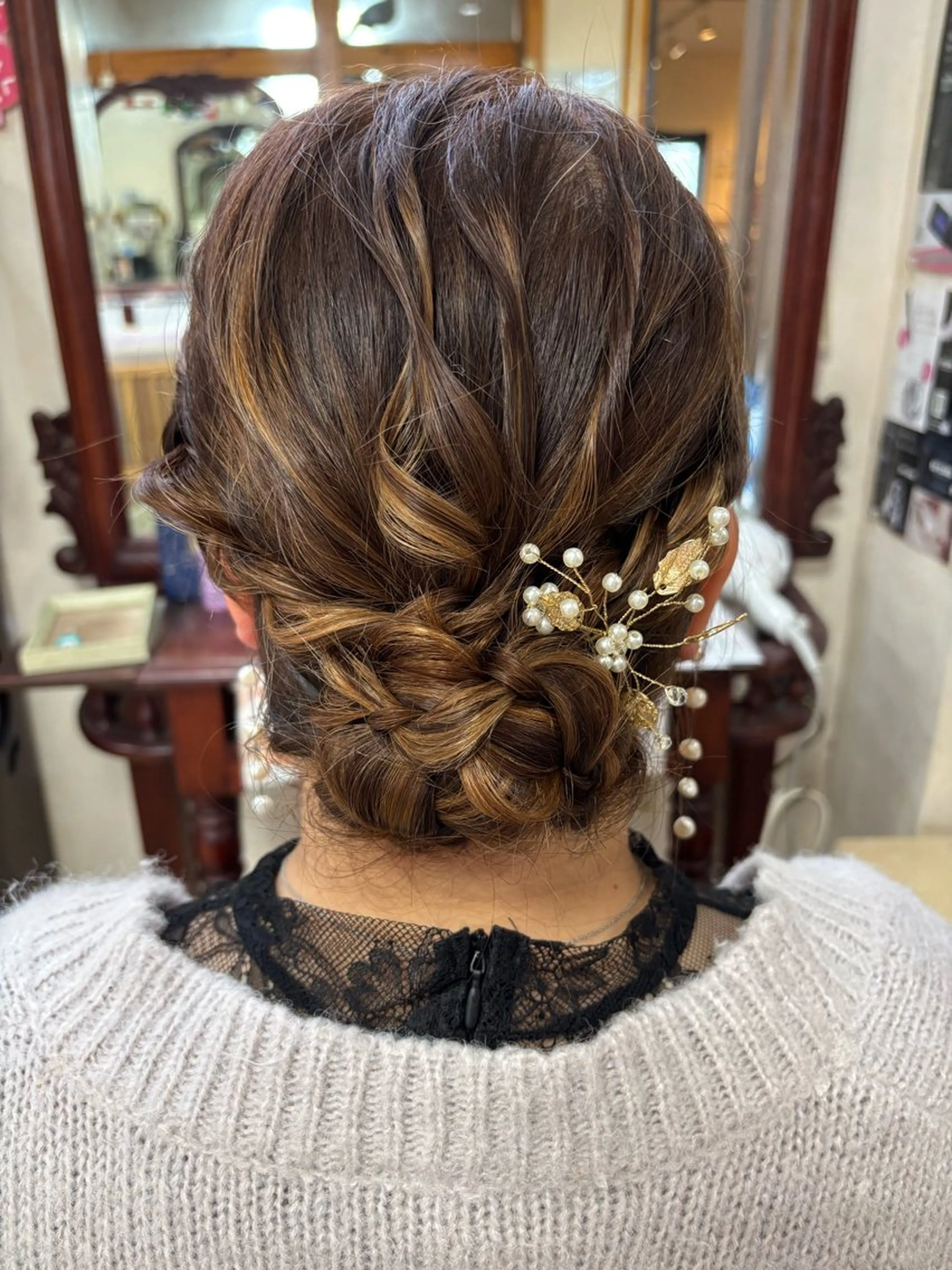 セミロング ヘアセット 桑野 葵のヘアスタイル