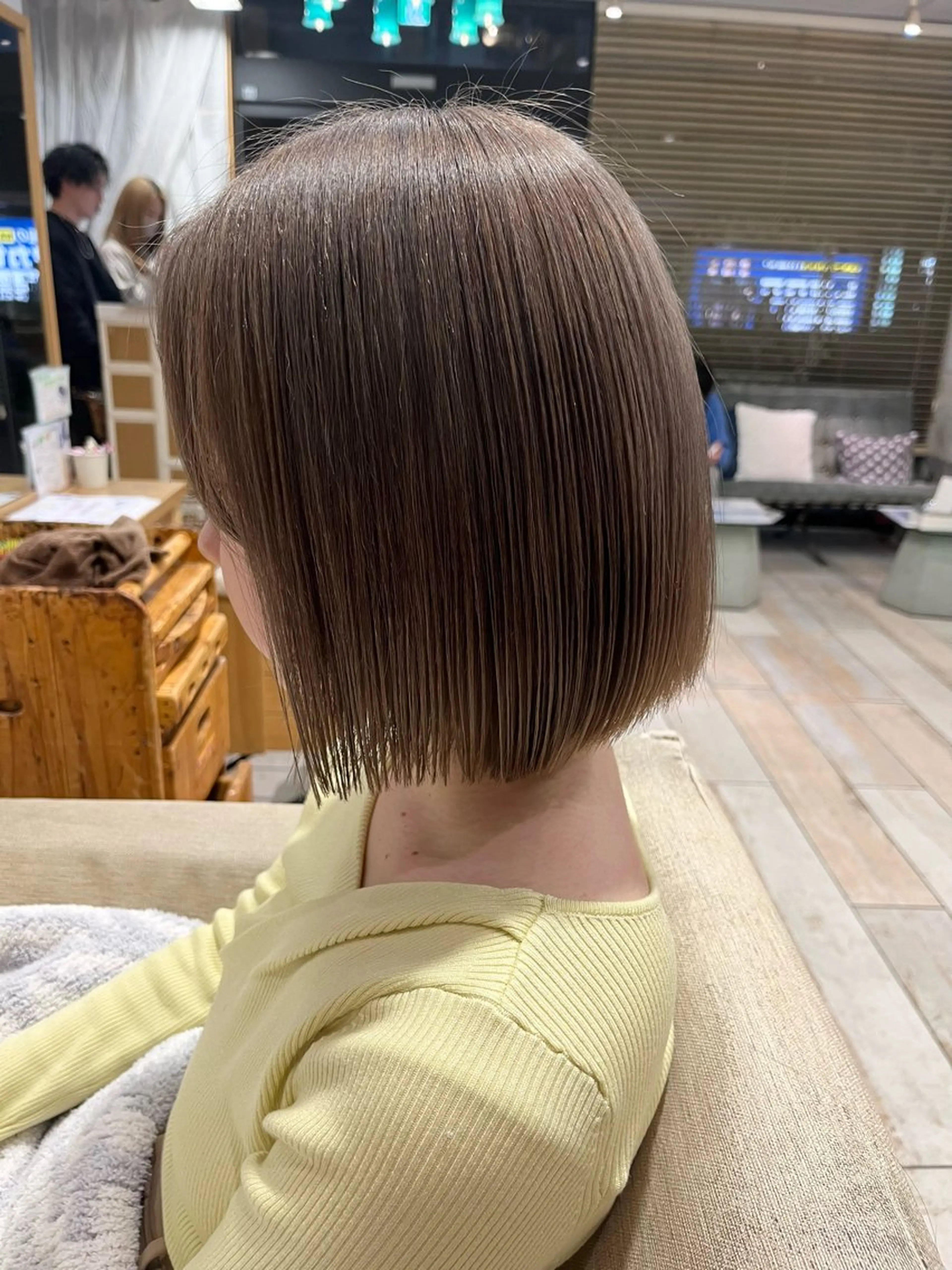 カラー 勝野 優佳のヘアスタイル