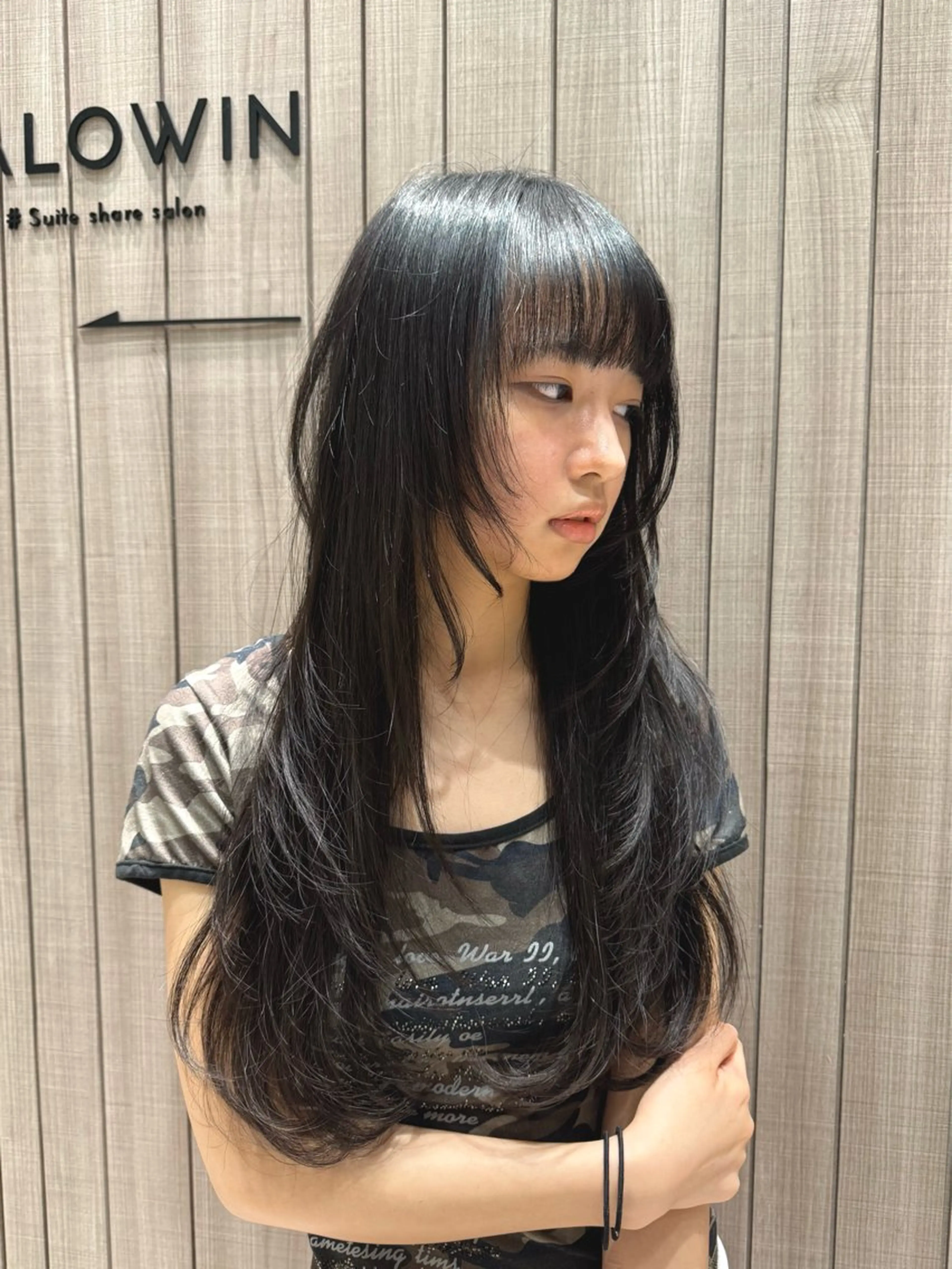 ロング カラー ヘアアレンジ ロングレイヤー ハッシュカット 髪質改善 レイヤーカット ロング カット 縮毛矯正 トリートメント SALOWIN京都河原町Suite店所属・外国人風レイヤー/ ハイトーンSHUのヘアスタイル