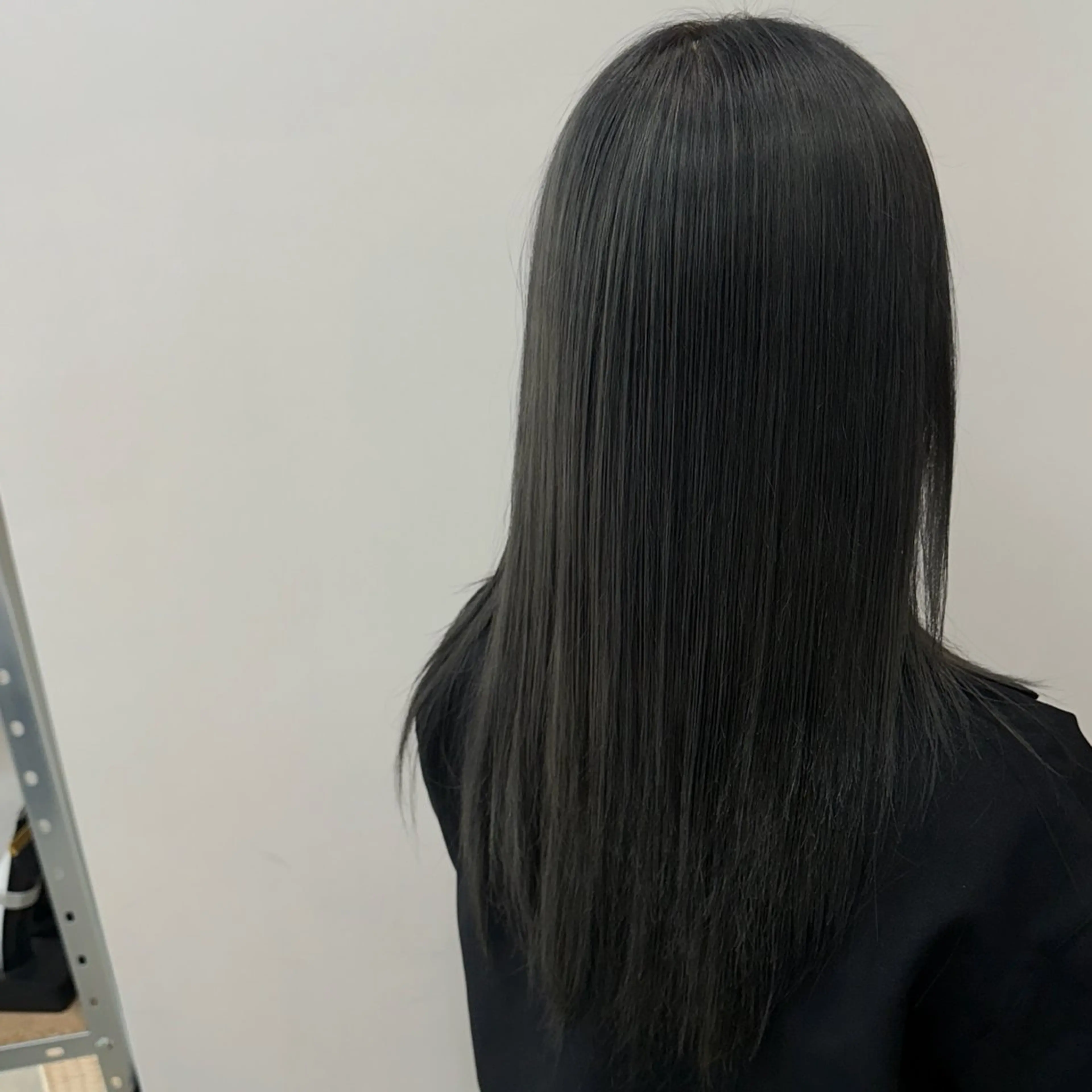 ロング あい あやみのヘアスタイル