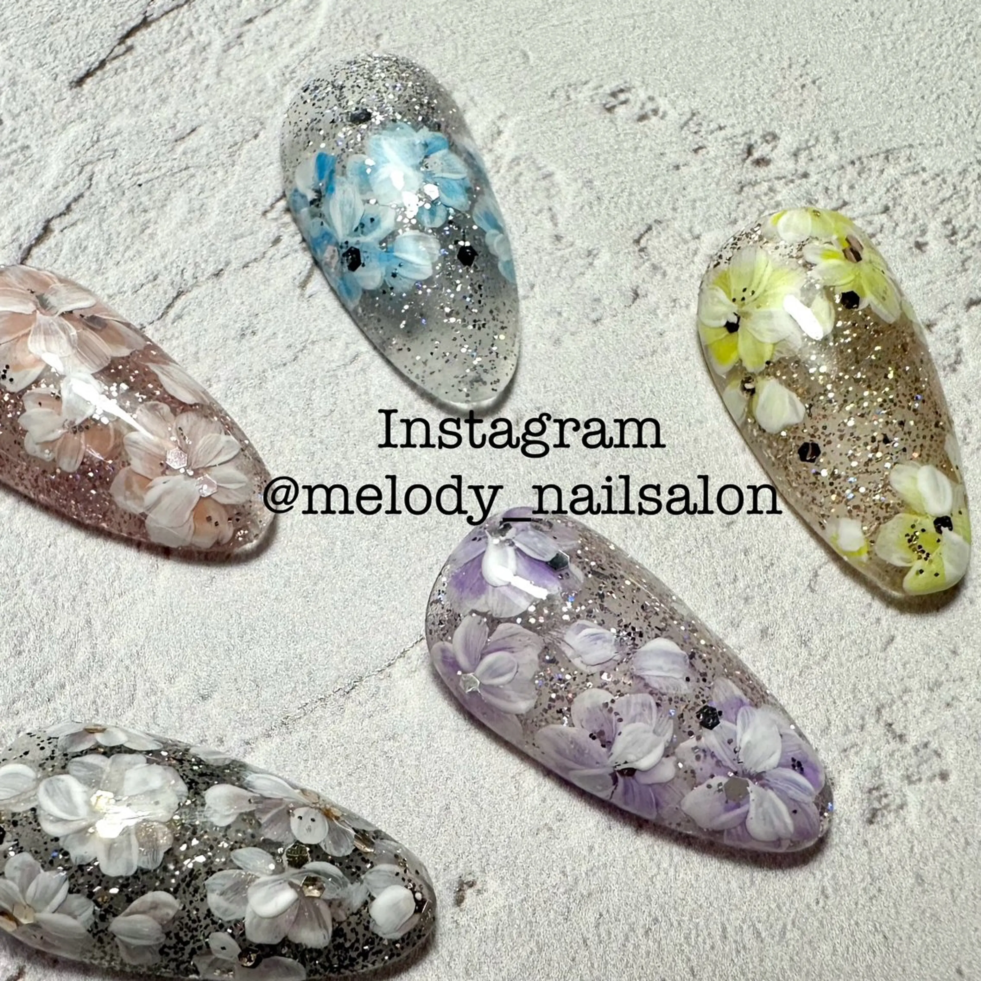 ネイル アートネイル フラワーネイル Yuki Takahamaのネイルデザイン