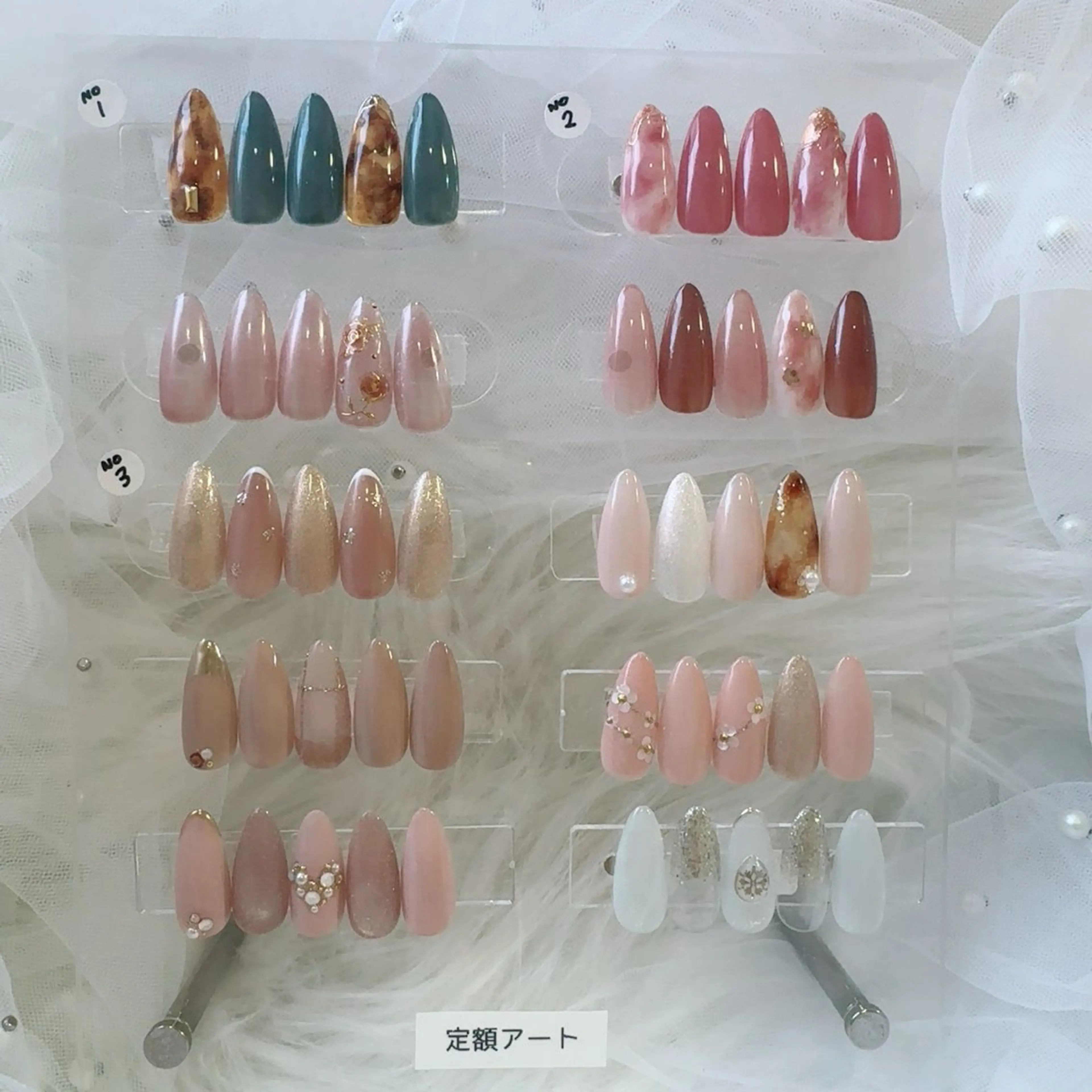 ネイル BonheurDeux所属・Bonheur LINAのネイルデザイン