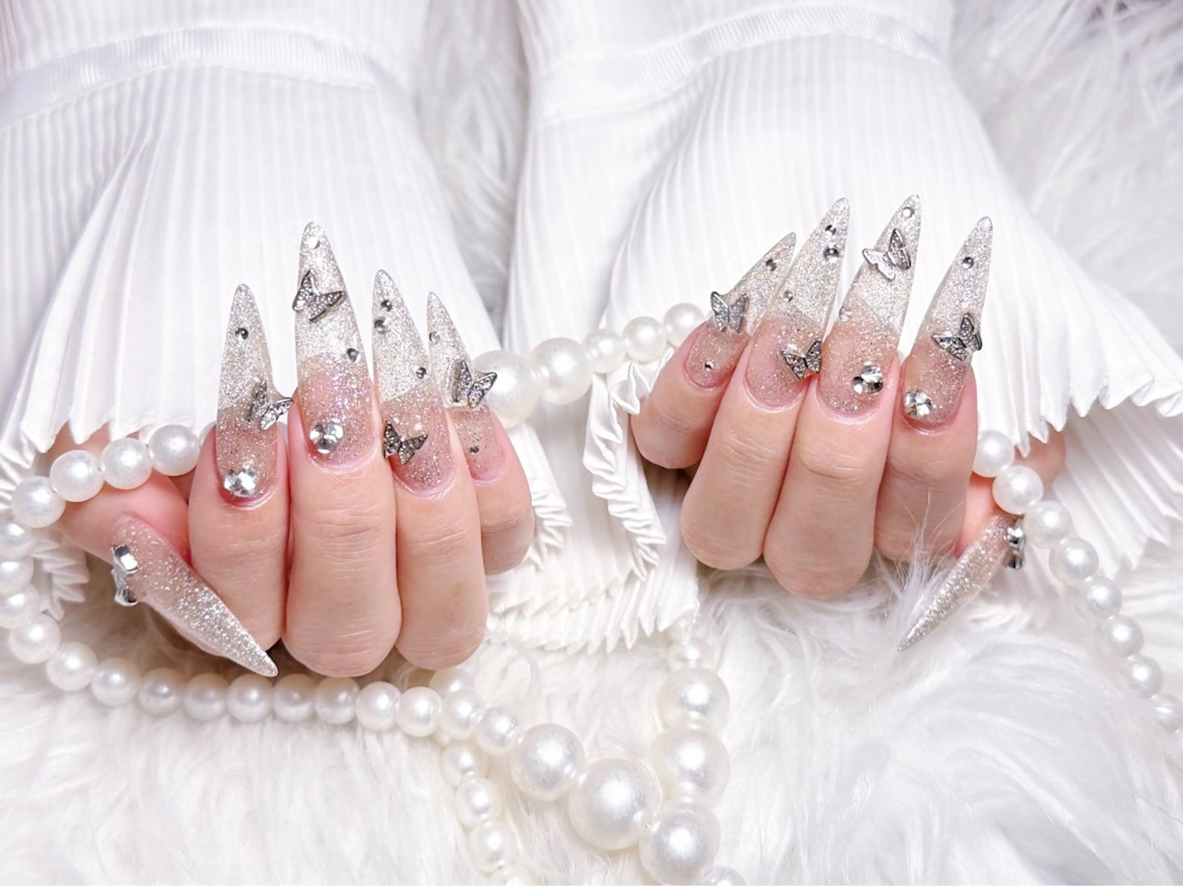 ✨💫チップ長さだし10本+持ち込みデザイン(アート5本まで)✨300円パーツまでつけ放題）「オフ無し」の写真