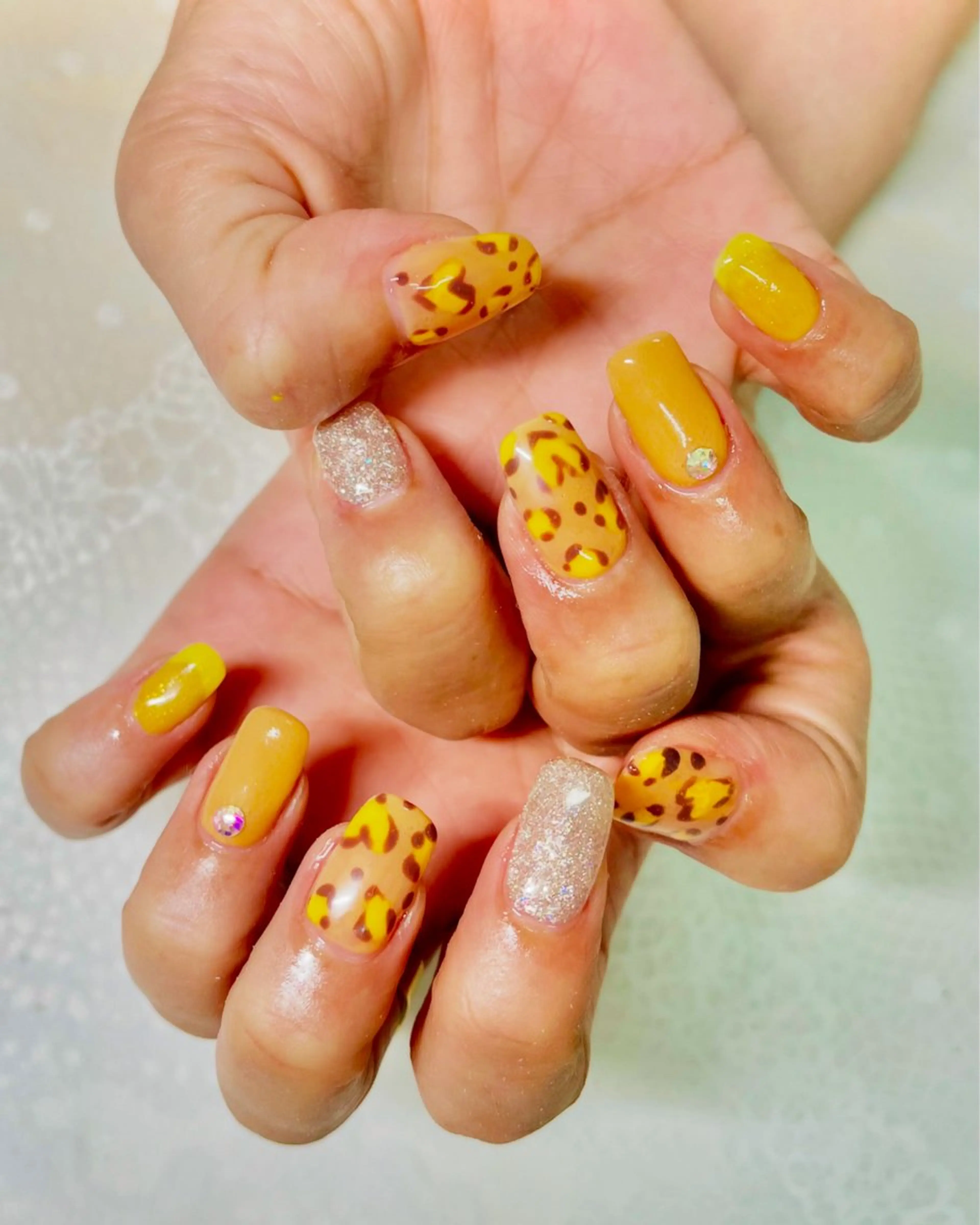 ネイル ハンドネイル 新宿ネイルサロン ジェミディローサ所属・新宿ネイルサロン ジェミディローサのネイルデザイン