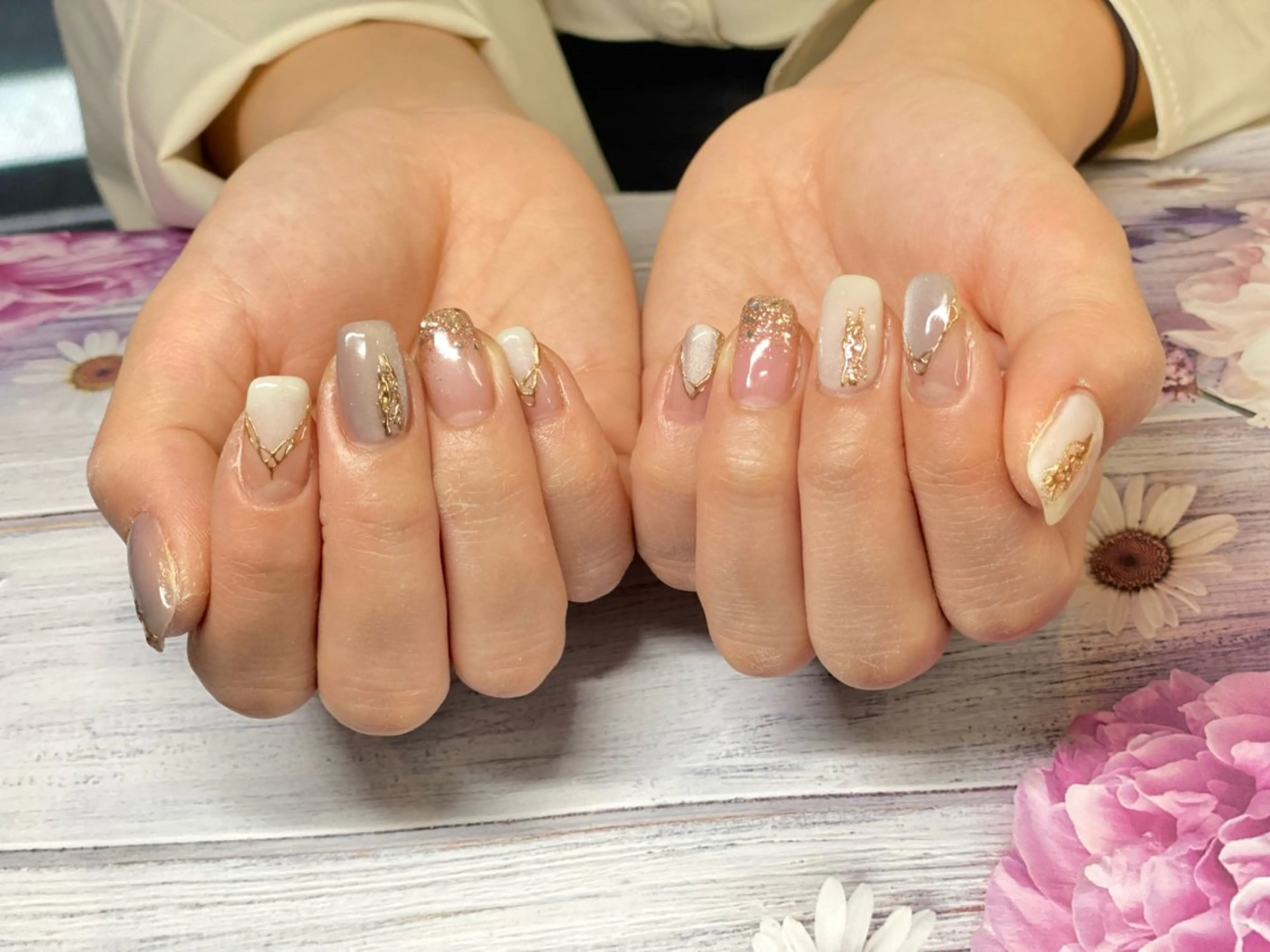 ネイル R.I所属・R.I みちのネイルデザイン