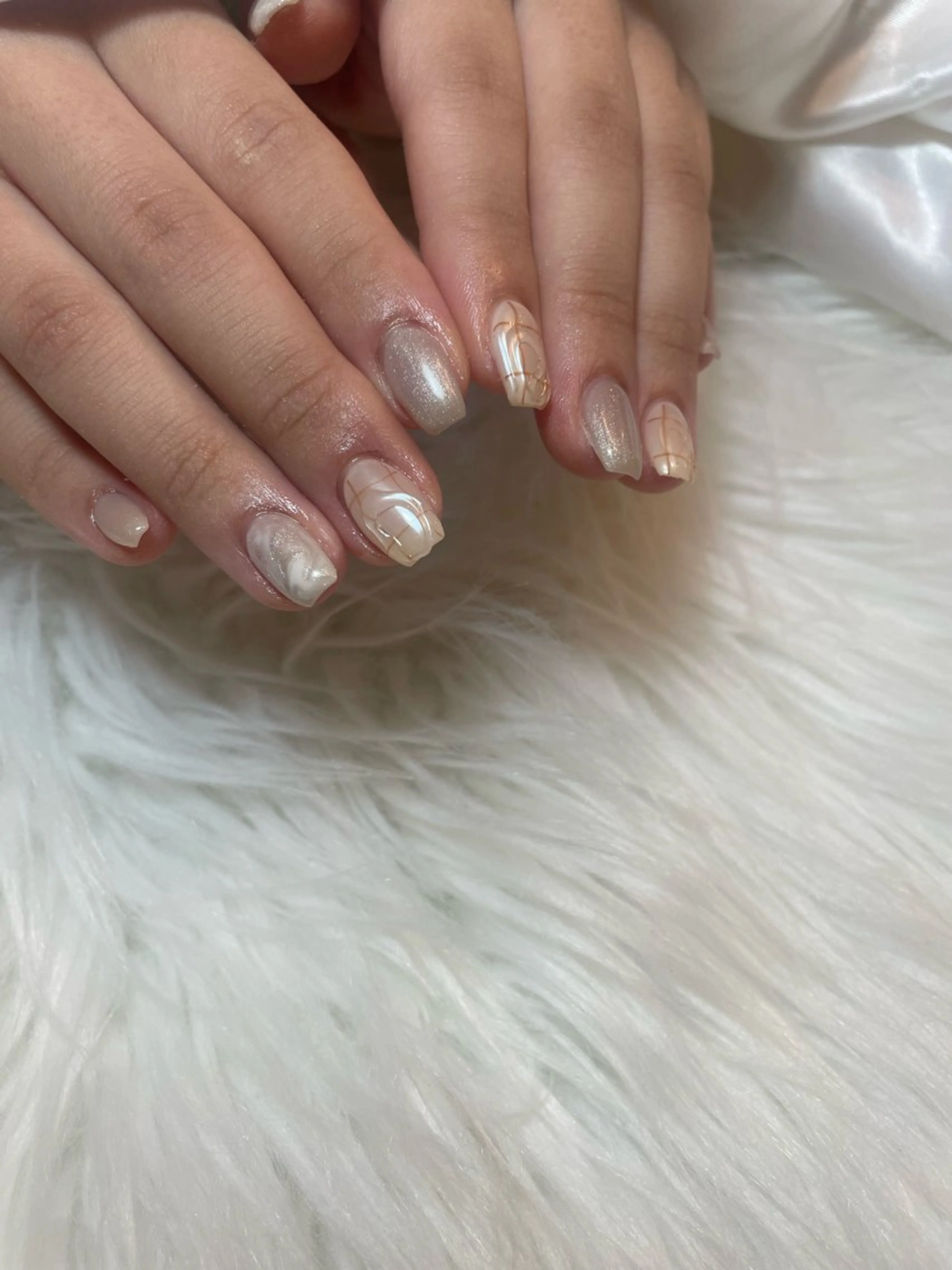 ネイル ブルー フレンチネイル キラキラネイル 韓国ネイル マグネットネイル ハンドネイル timtam --sakiのネイルデザイン