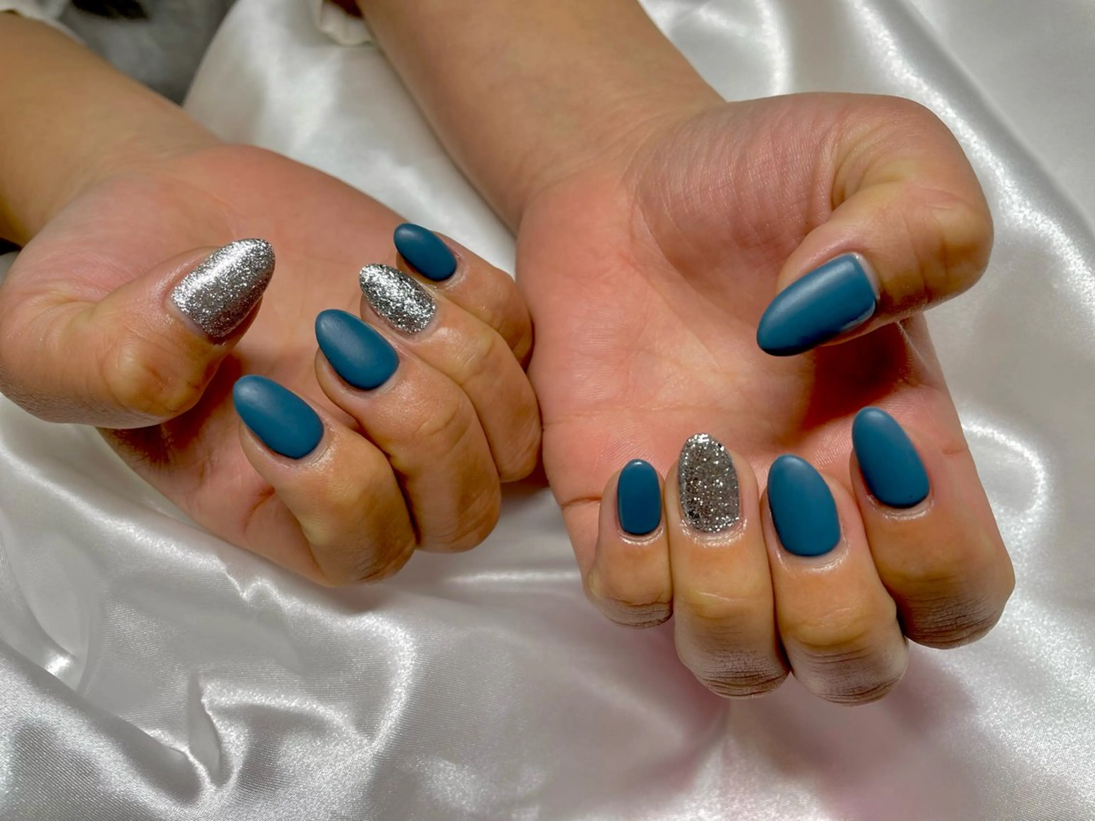 ネイル マットネイル Home salon Rのネイルデザイン