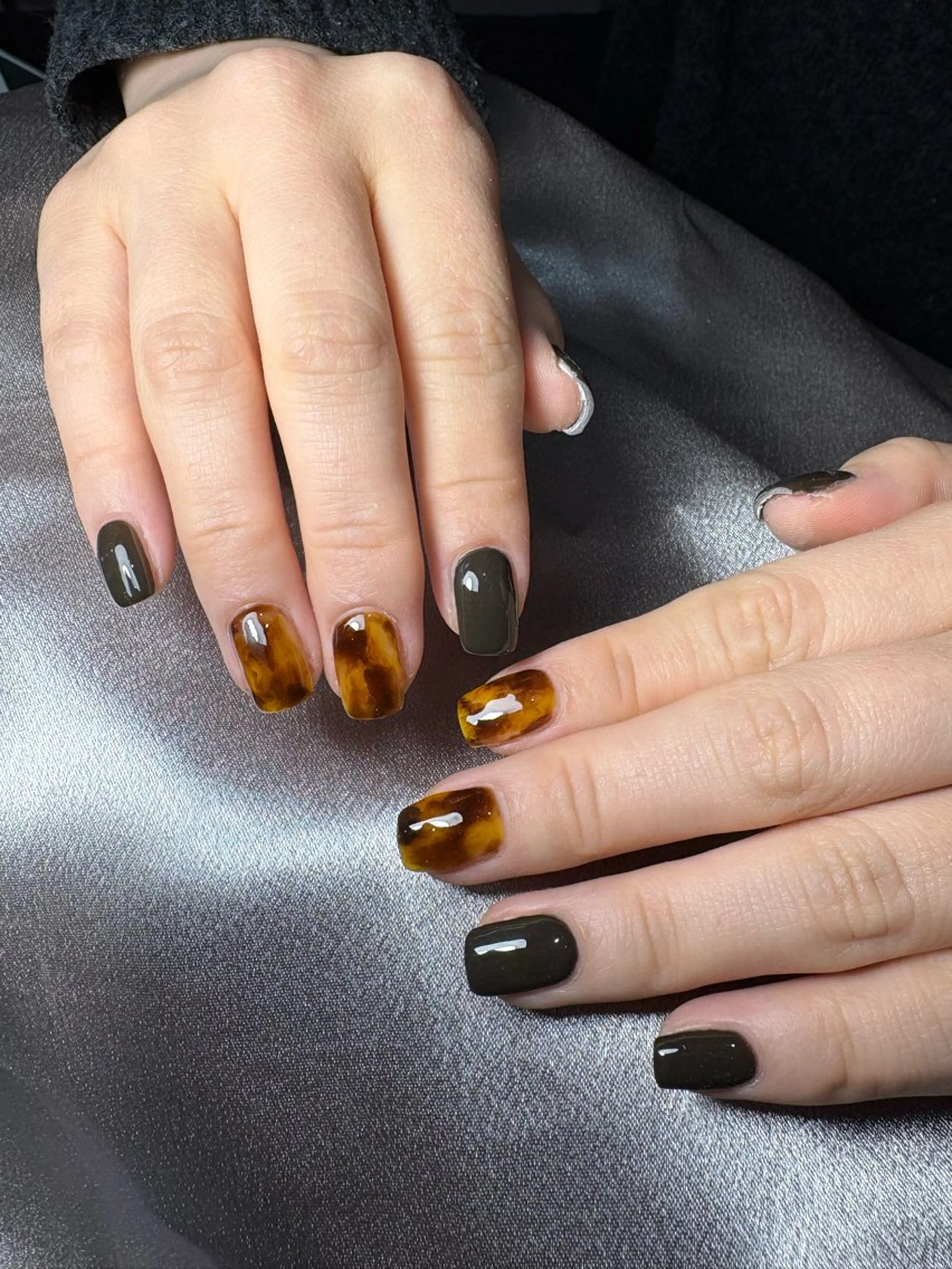 ネイル ハンドネイル 山科駅徒歩3分❣️ 代表　紗恵子のネイルデザイン