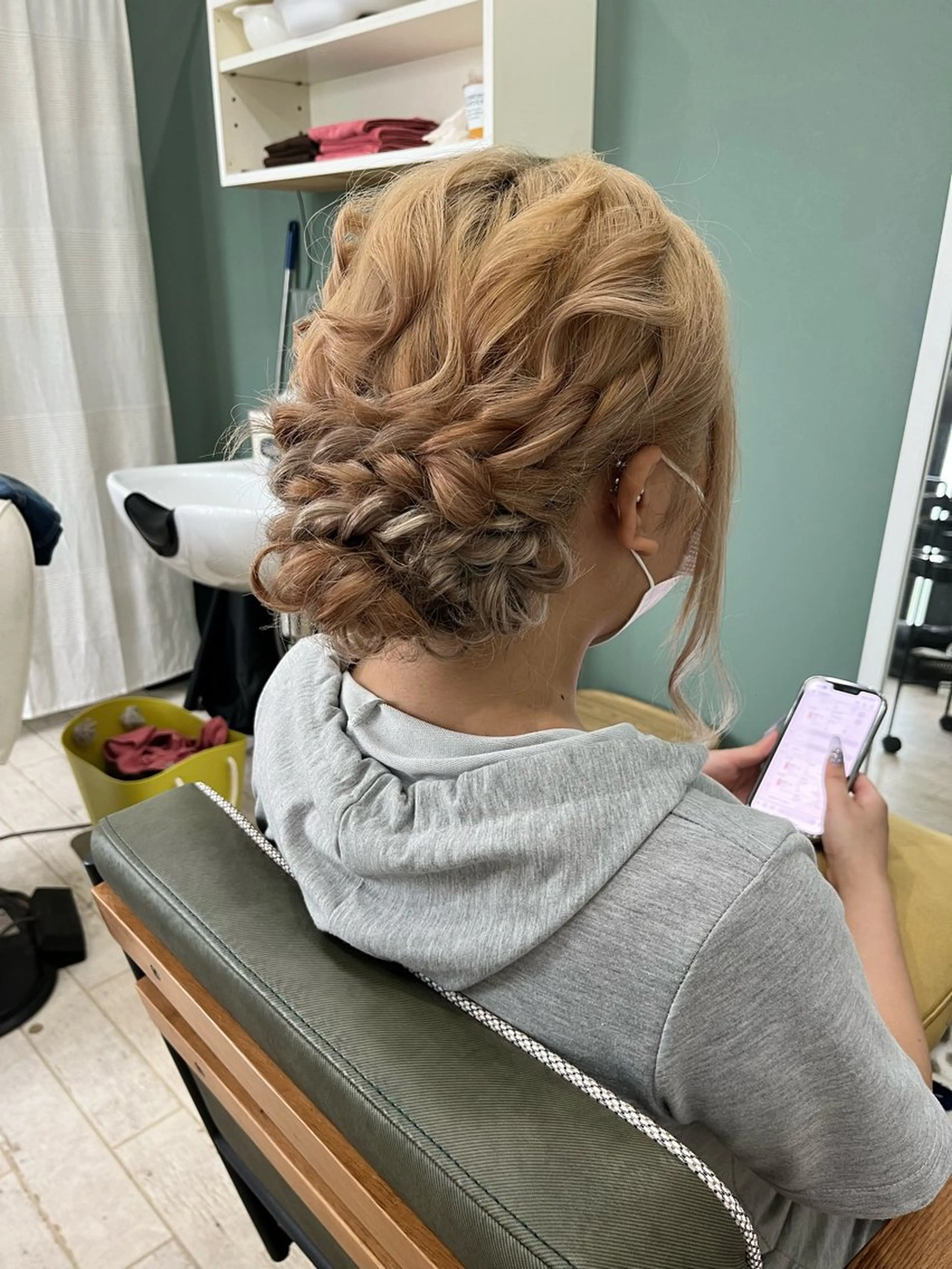 ロング ヘアアレンジ ヘアセット M.arc 【マーキ】のヘアスタイル