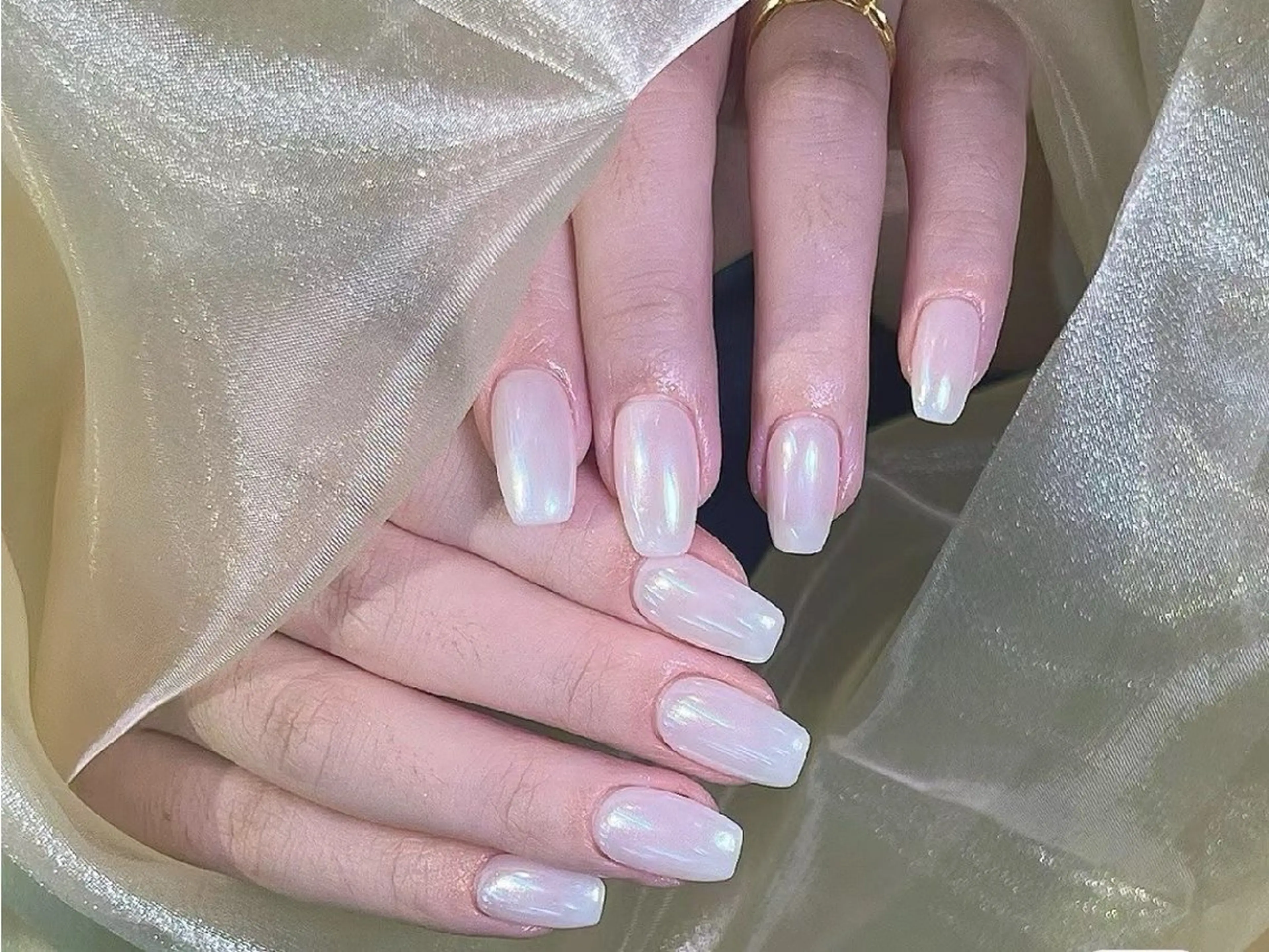 ネイル pink ladyサロン所属・べ にのネイルデザイン