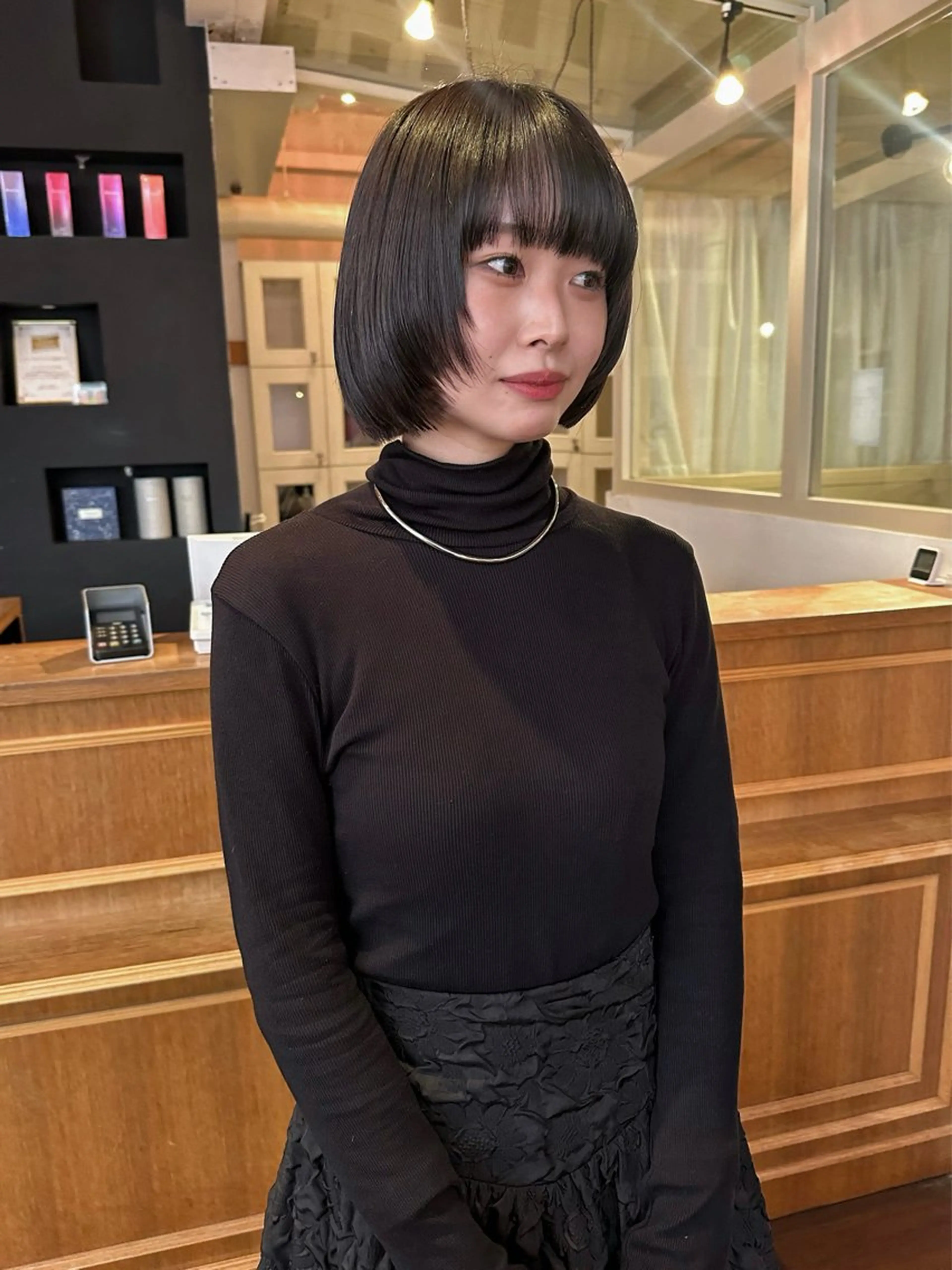 ミディアム MAKE'S omotesando所属・狐塚 未咲のヘアスタイル