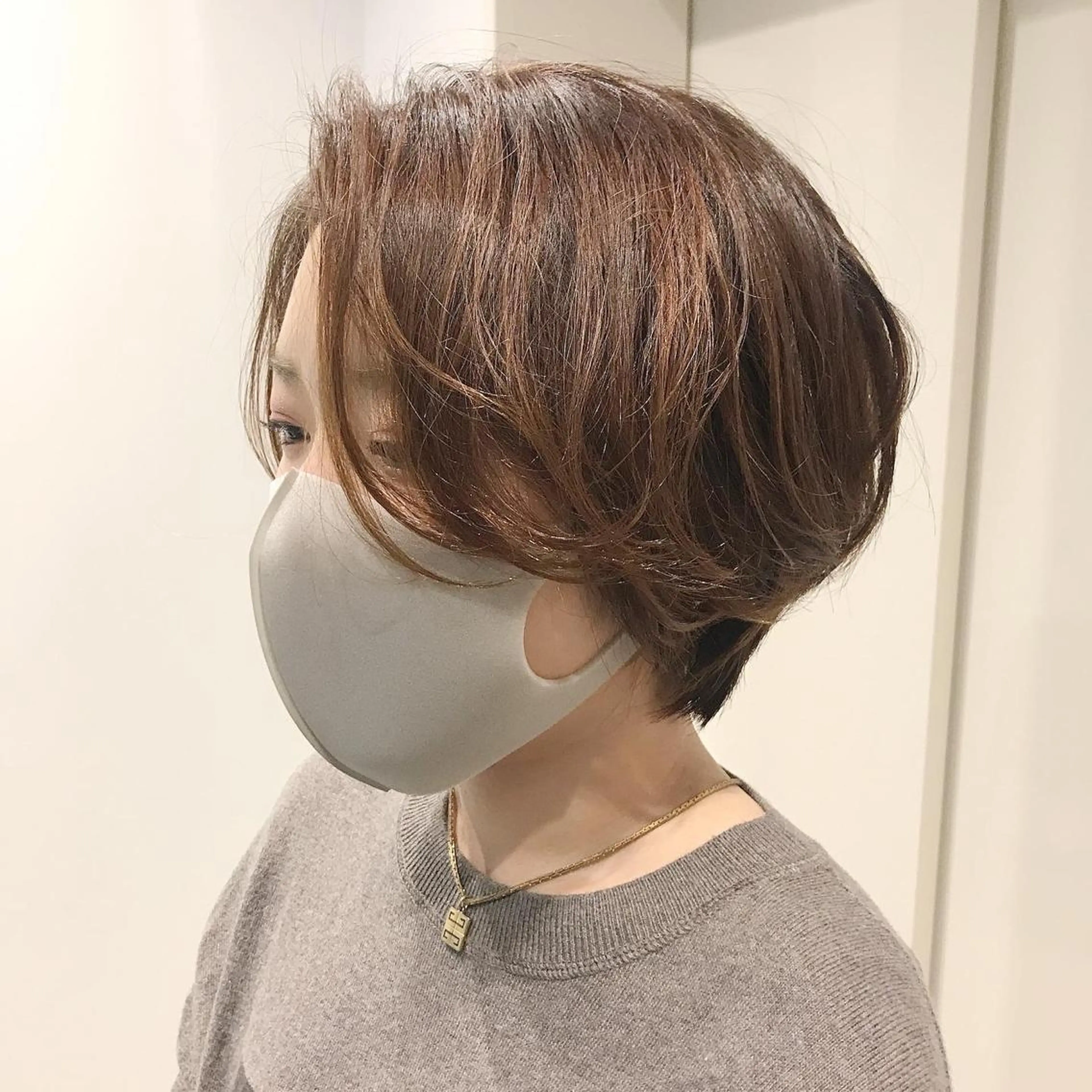 ショート パーマ カット パーマ トリートメント ショートヘア💫 ハイトーン西田拓馬のヘアスタイル