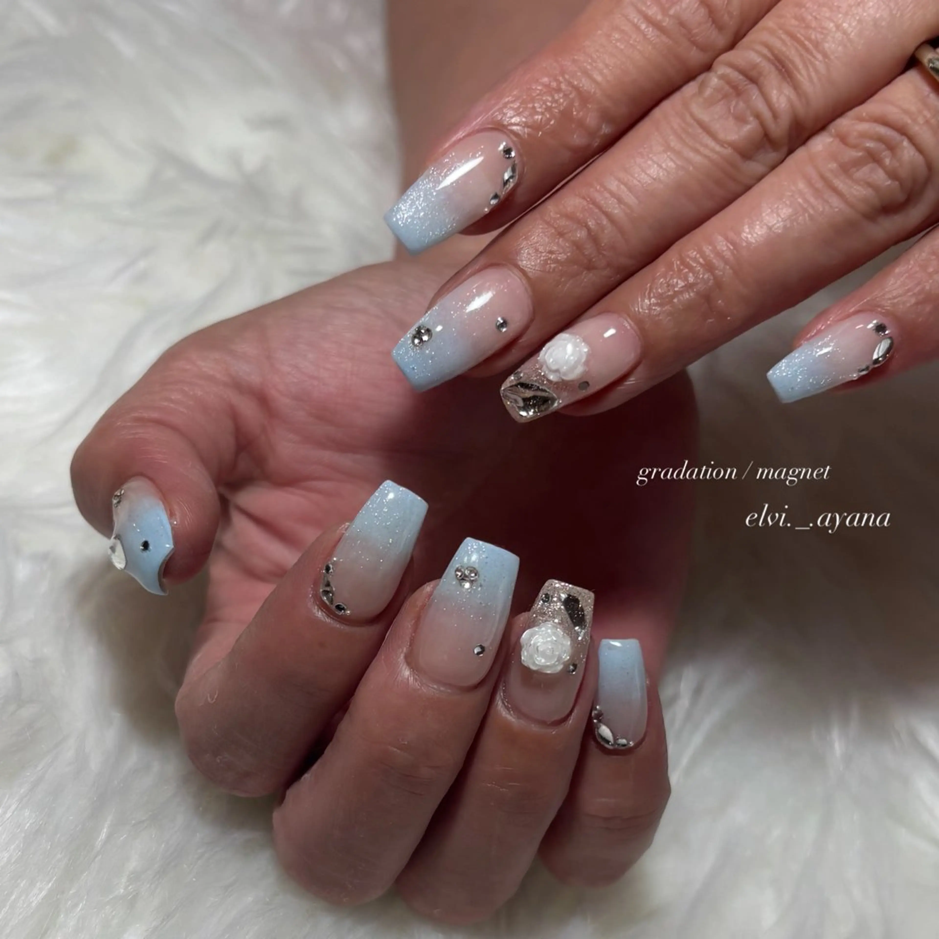 ネイル SALON ELVI.所属・𝚊𝚢𝚊𝚗𝚊 .のネイルデザイン