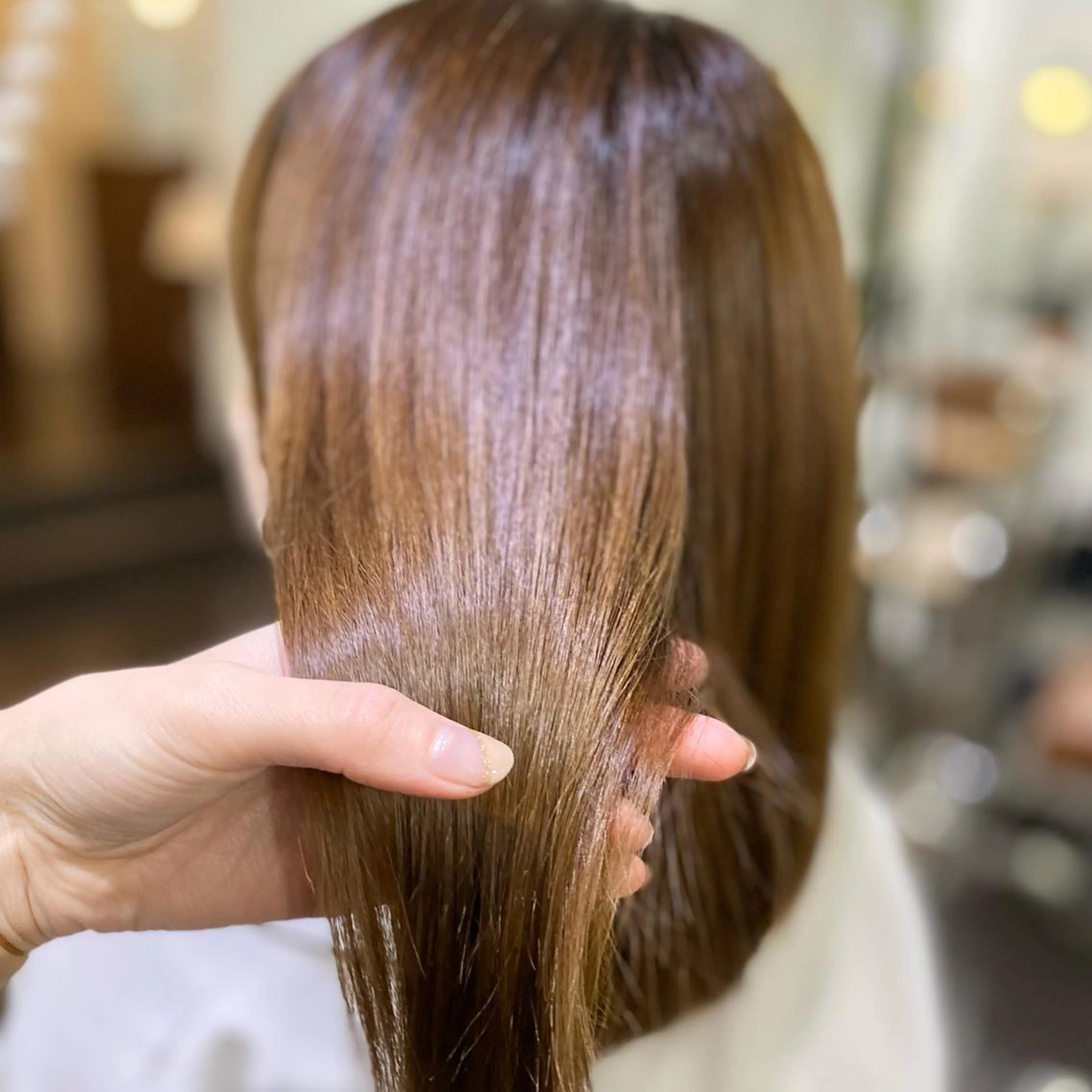 ミディアム 縮毛矯正 透明感カラー名駅 名駅みゆのヘアスタイル