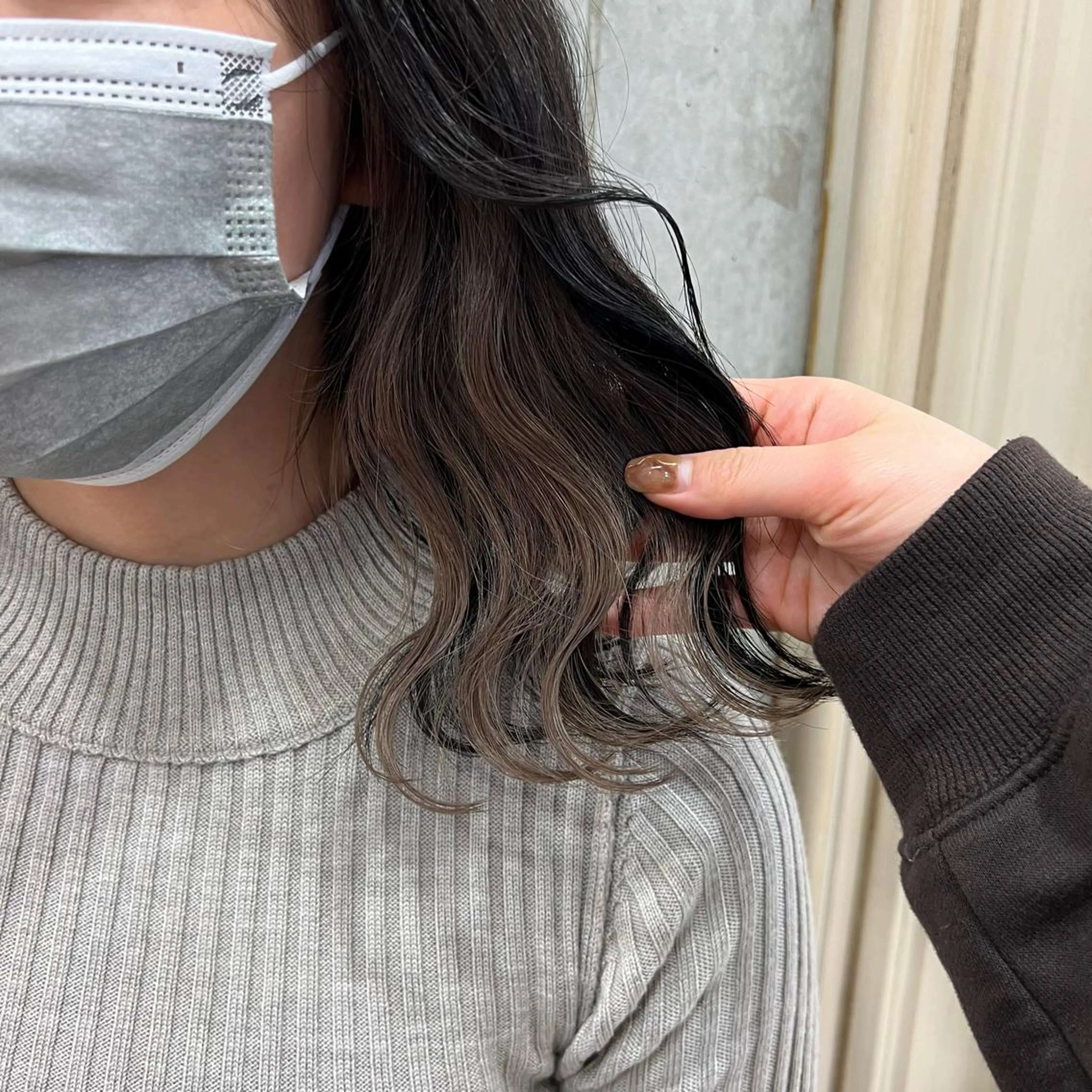 ミディアム カラー ベージュカラー イヤリングカラー SALOWIN川崎WEST店所属・🌷川崎/ボブ/ アレンジ/コトネ🌷のその他イメージ