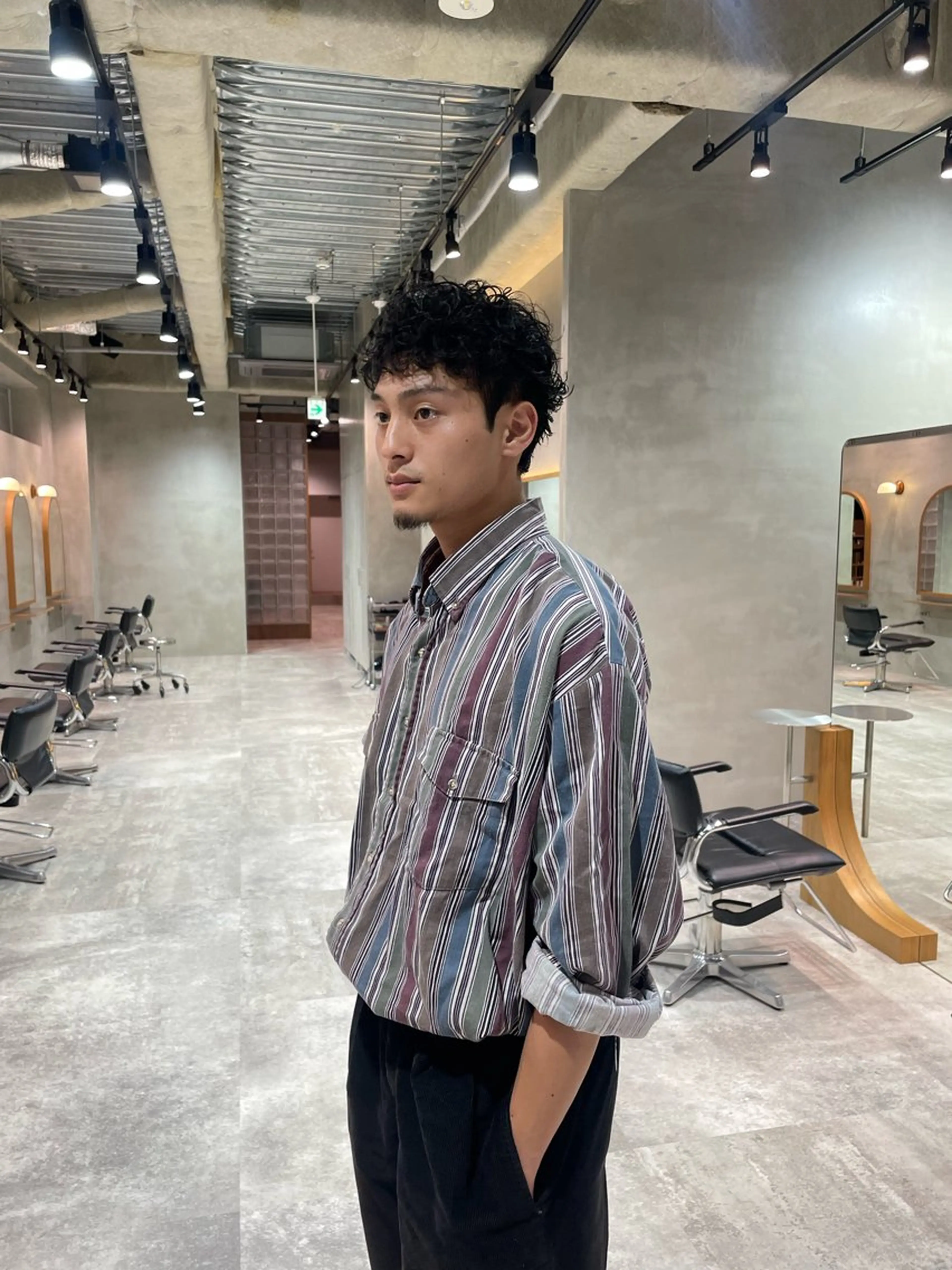 ショート カット パーマ 渡邉 和喜のヘアスタイル