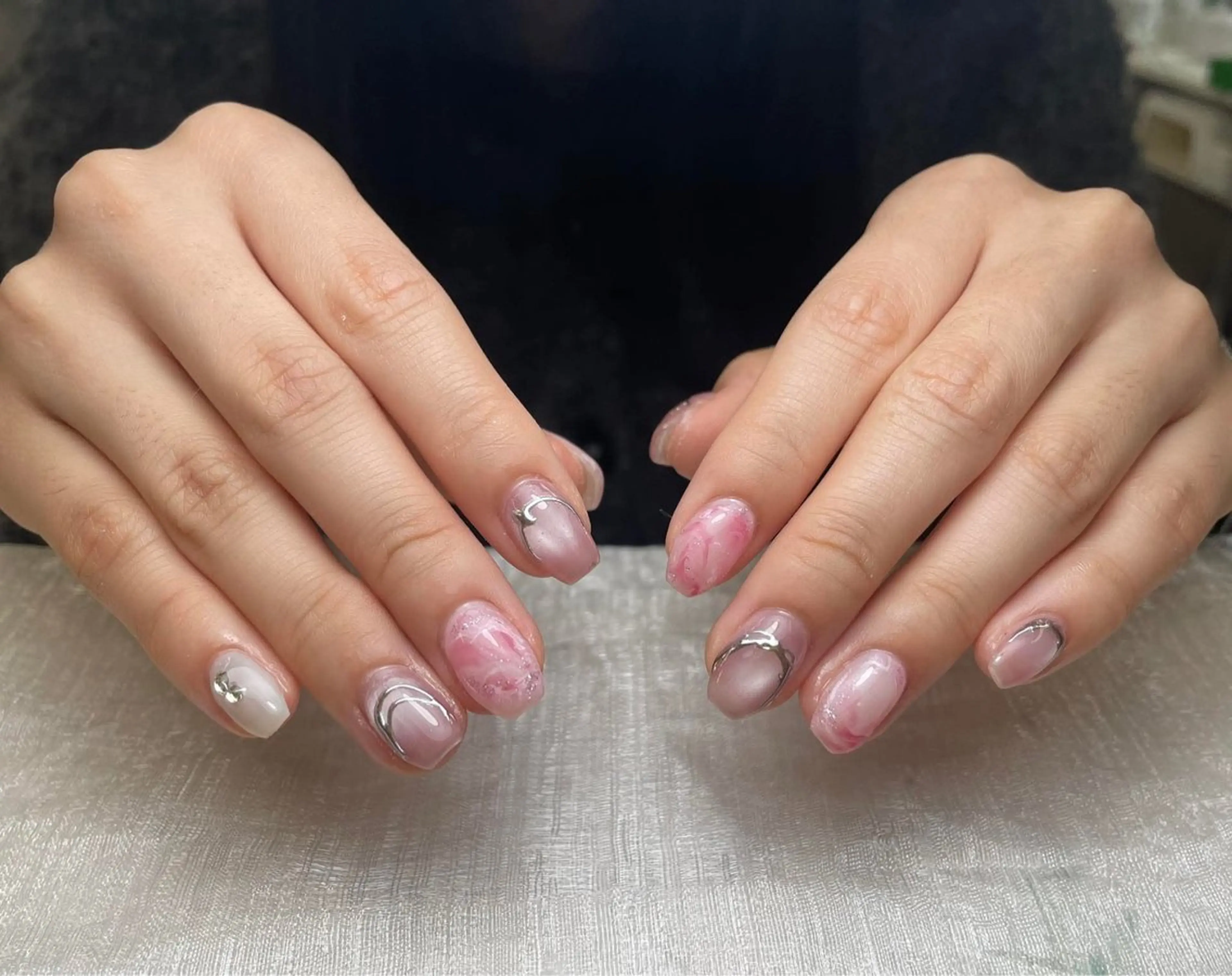 ネイル フレンチネイル ジェルネイル ガーリー 韓国ネイル ロングネイル ハンドネイル NieNail Nezukoのネイルデザイン