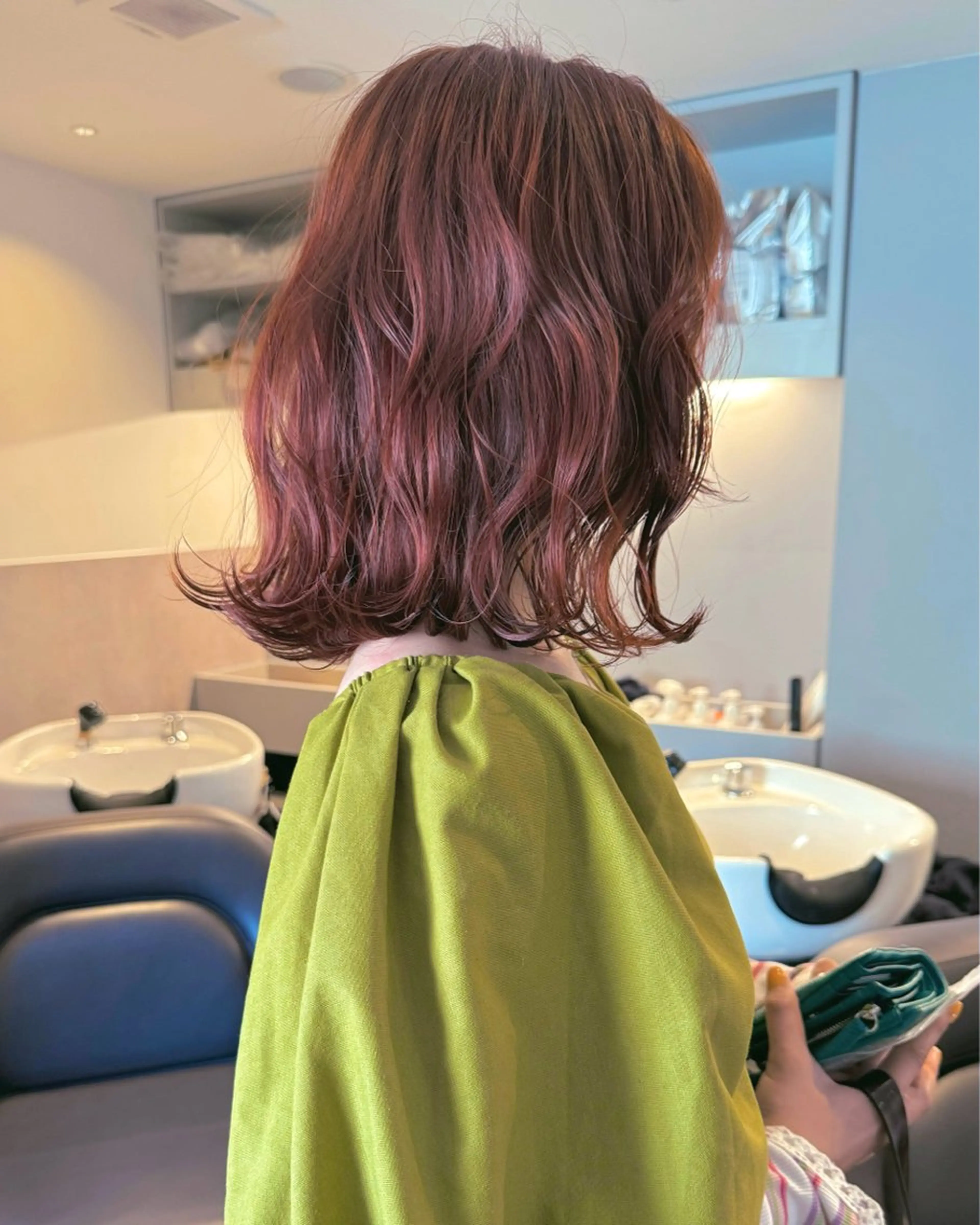 ミディアム カラー ブリーチ ダブルカラー ブリーチなしカラー RAIMA ハイトーン/レイヤーのヘアスタイル