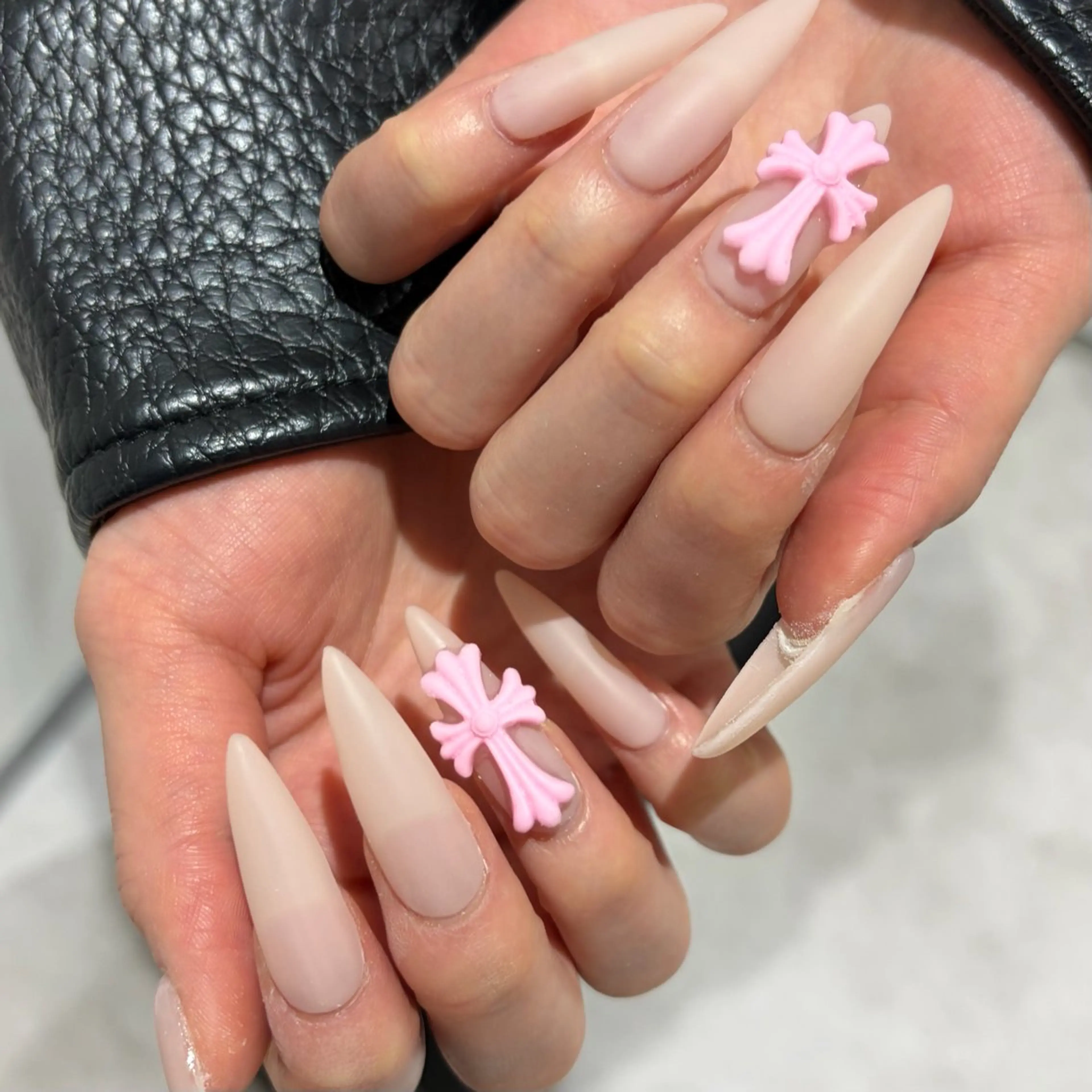 ネイル ワンカラーネイル スカルプネイル ネイルチップ ハンドネイル IROHA NAIL 横山佳那のネイルデザイン