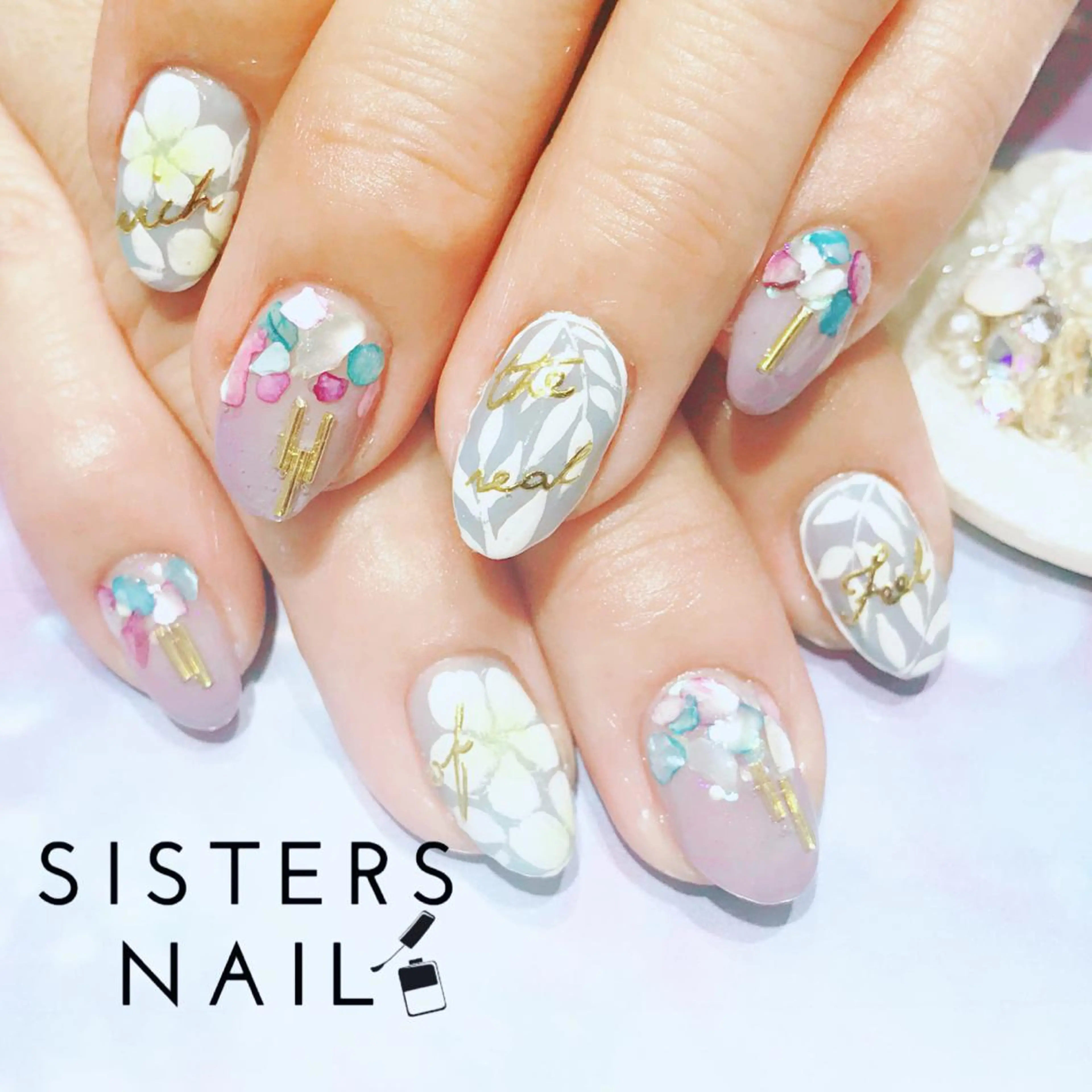 ネイル sisters nail.fのネイルデザイン