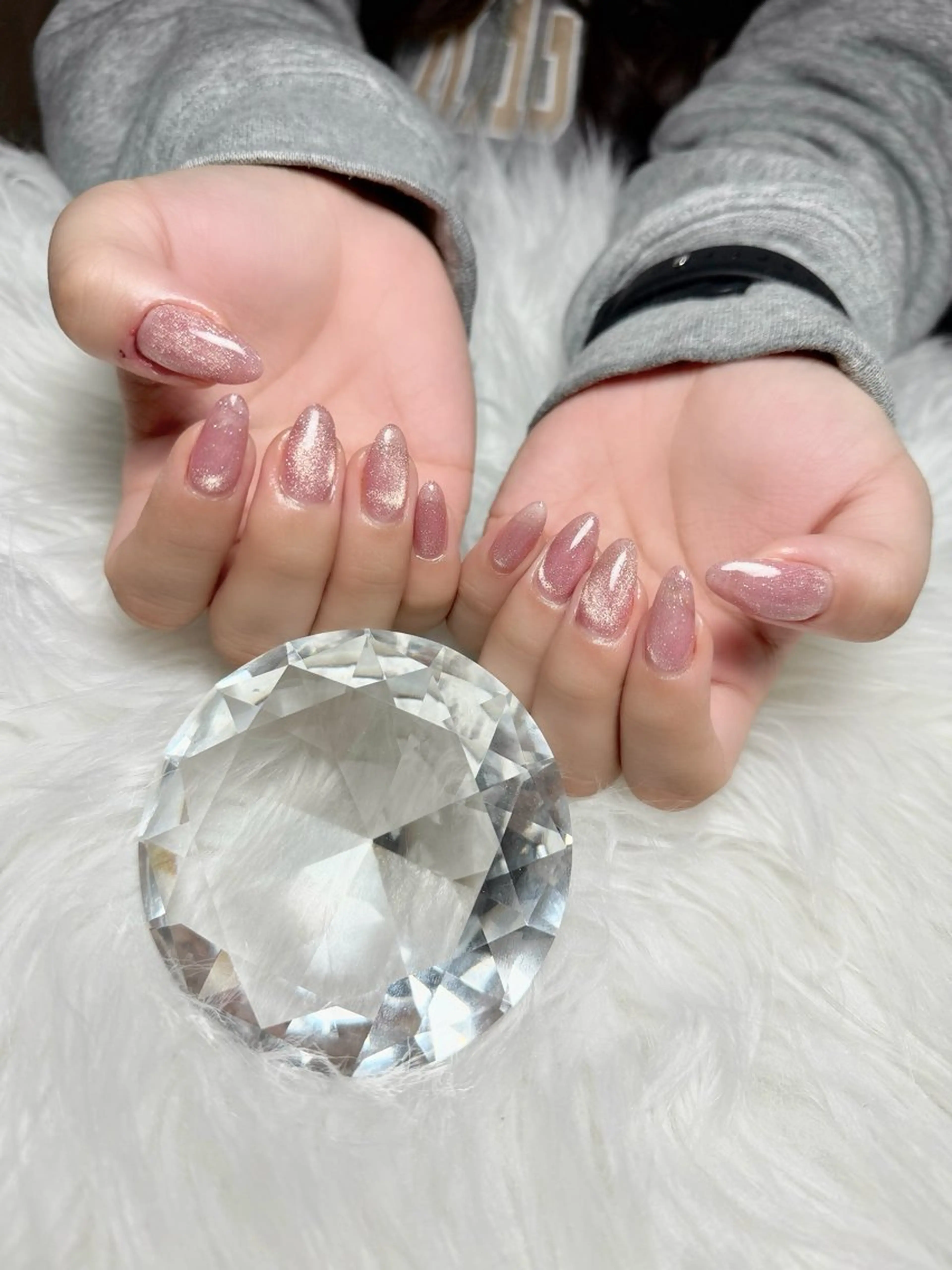 【オフなし】フラッシュorマグネットネイル🤍🫧の写真