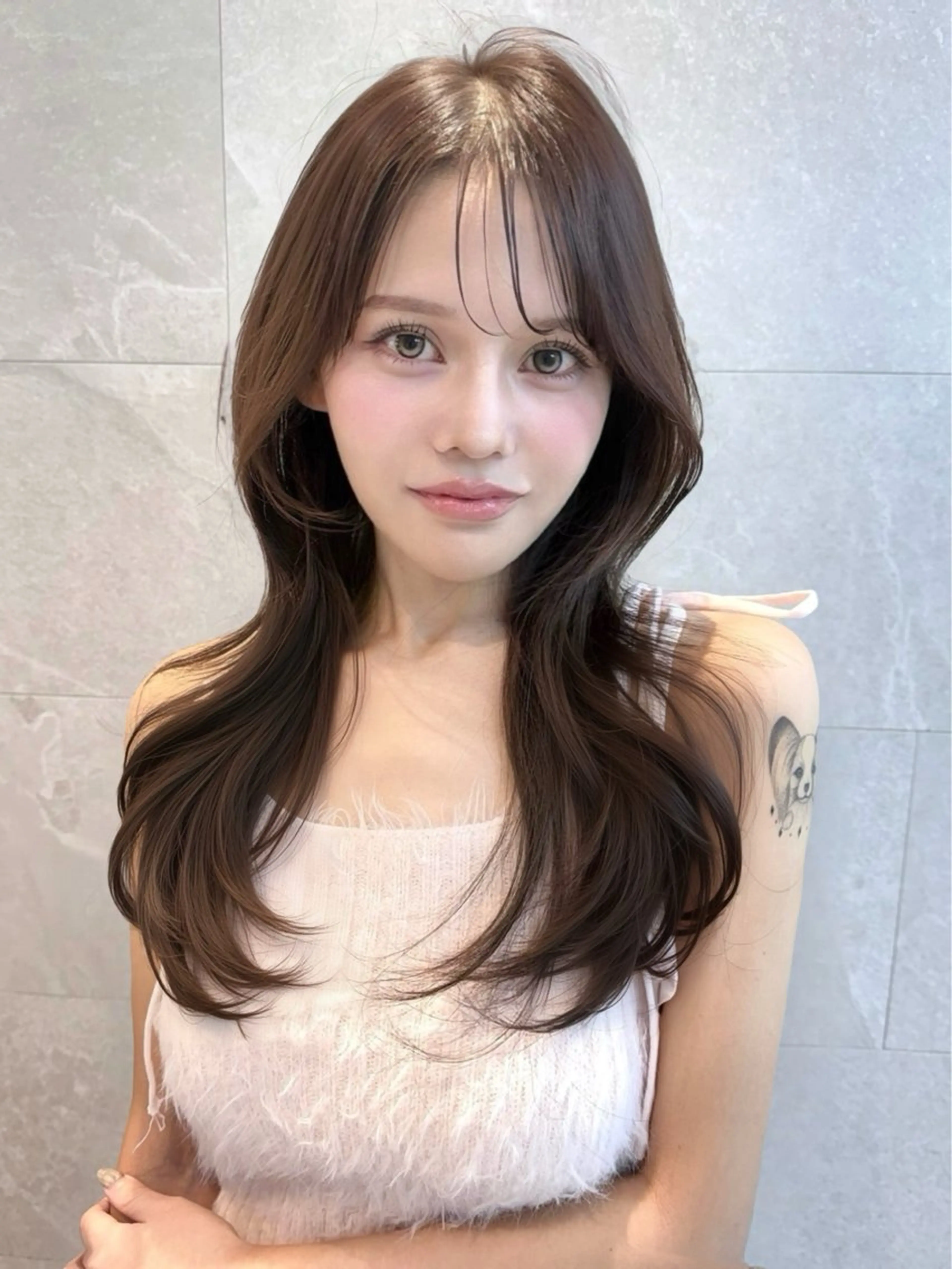 ロング カラー ヘアアレンジ ベージュカラー ブリーチ ブラウンカラー ケアブリーチ ハイトーンカラー カット ヘアカラー トリートメント 🦋高瀬寛菜🦋 韓国/ブリーチのヘアスタイル