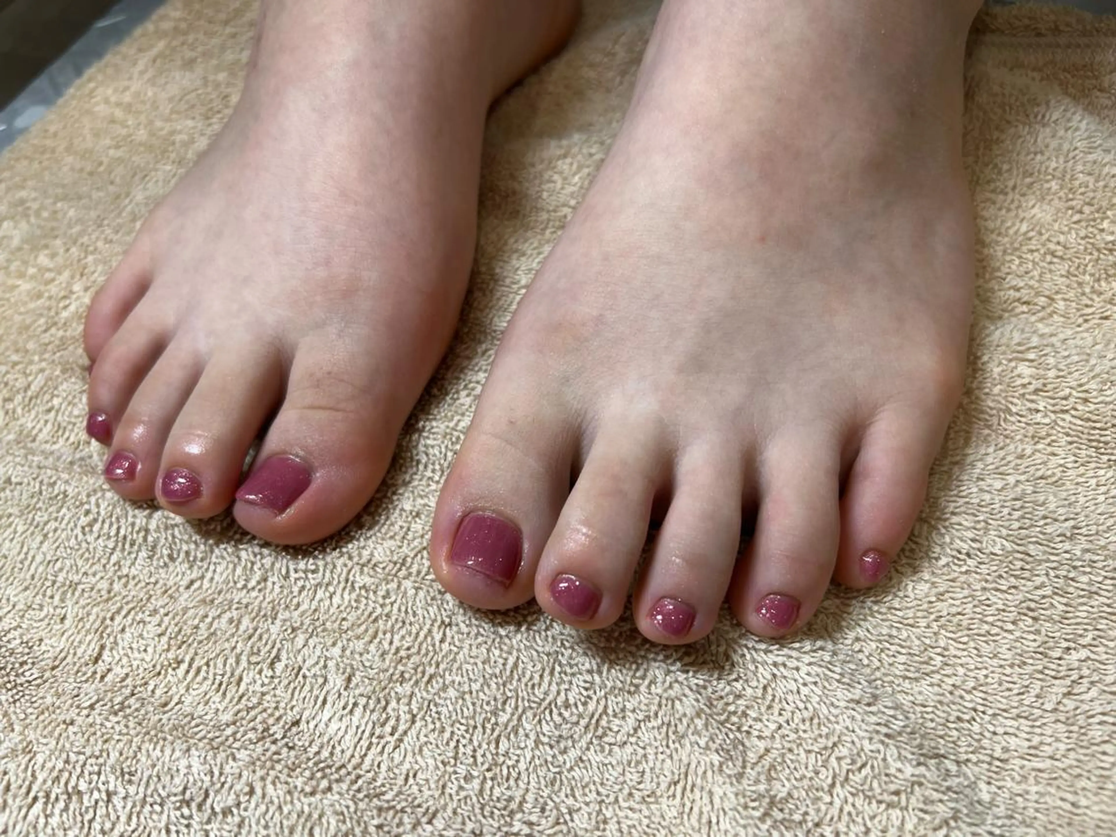 ネイル フットネイル zirnail所属・zir  nail 🕊️💗RIOのネイルデザイン