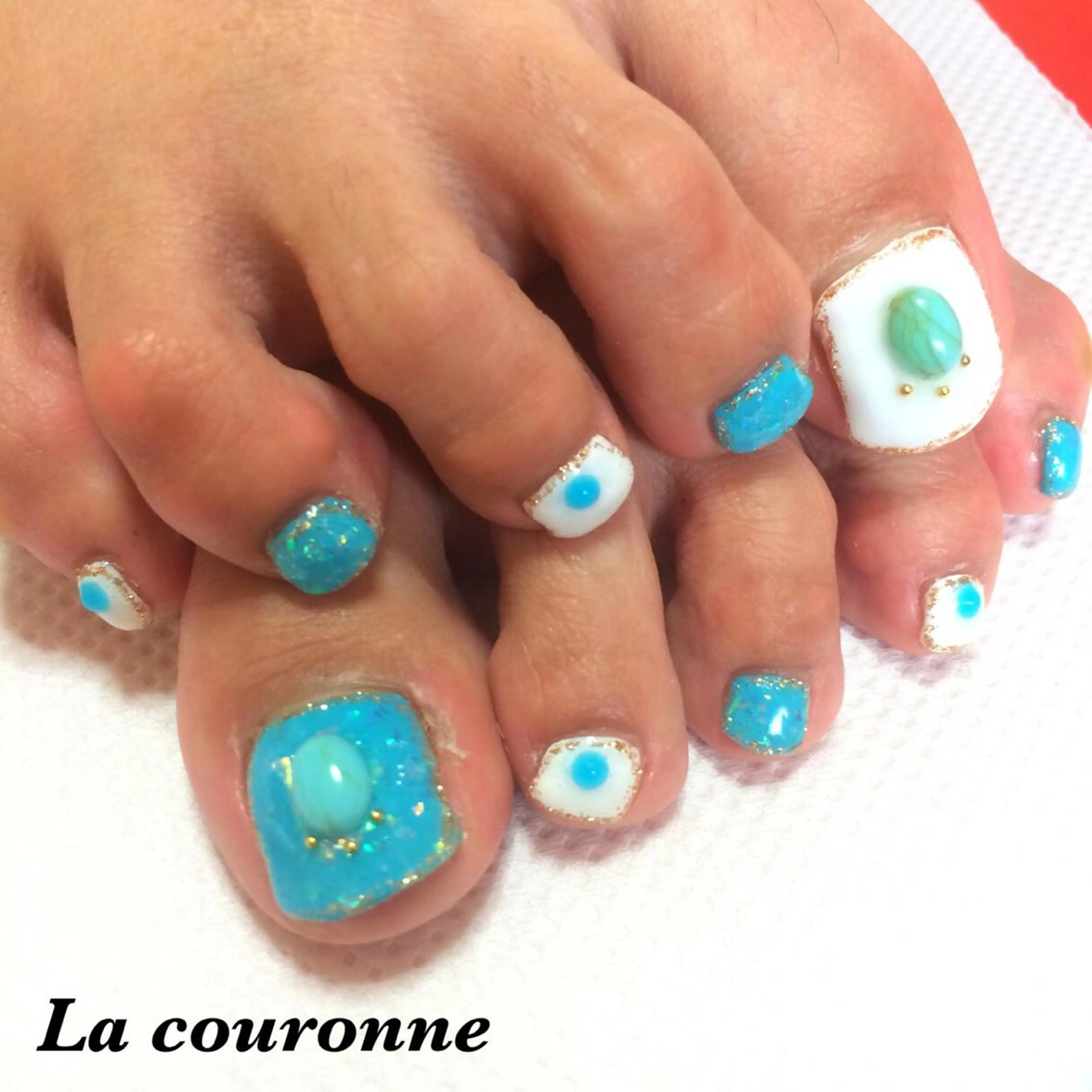 ネイル Lacouronne NATSUMIのネイルデザイン