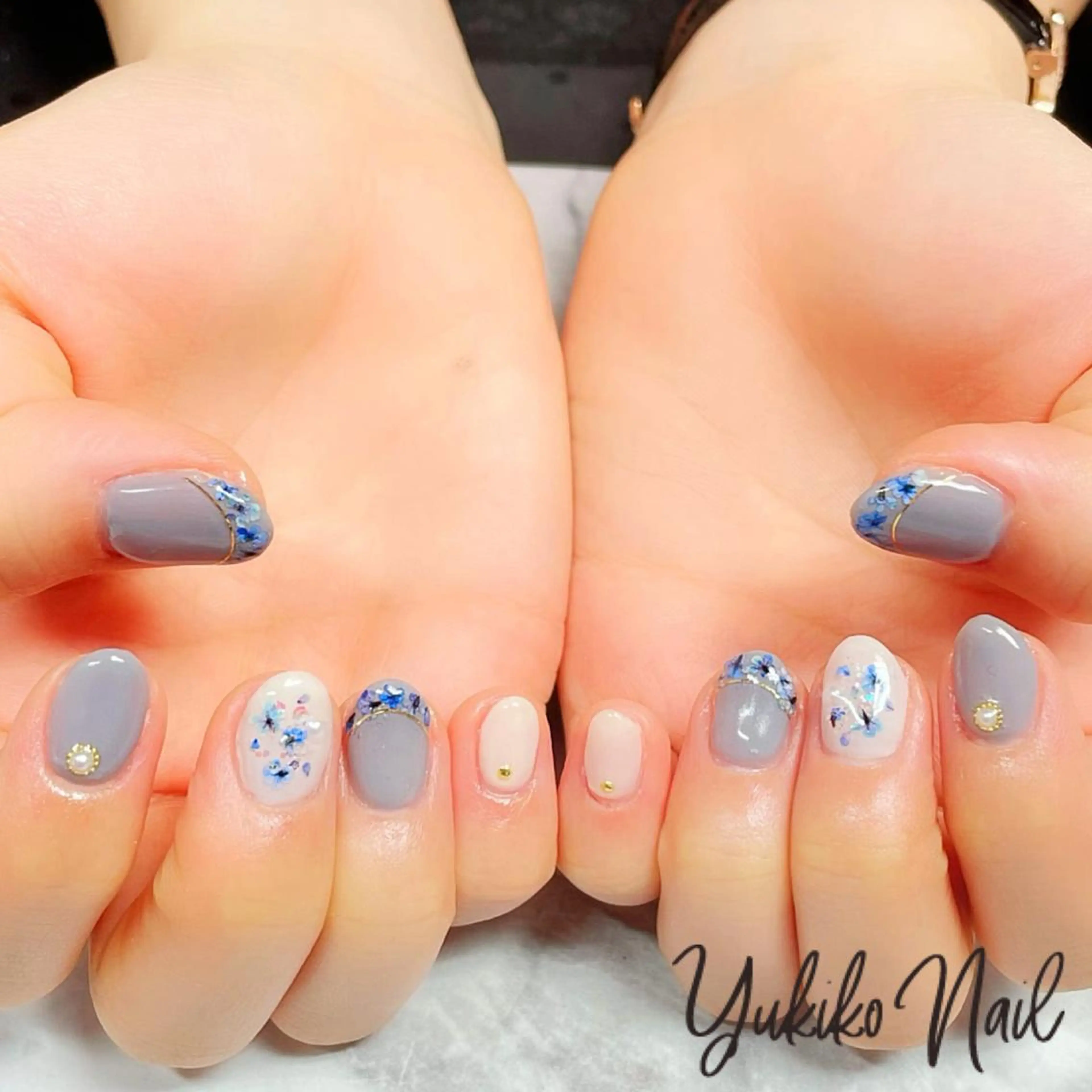 ネイル ブルー フレンチネイル ハンドネイル ユキコ ネイルのネイルデザイン