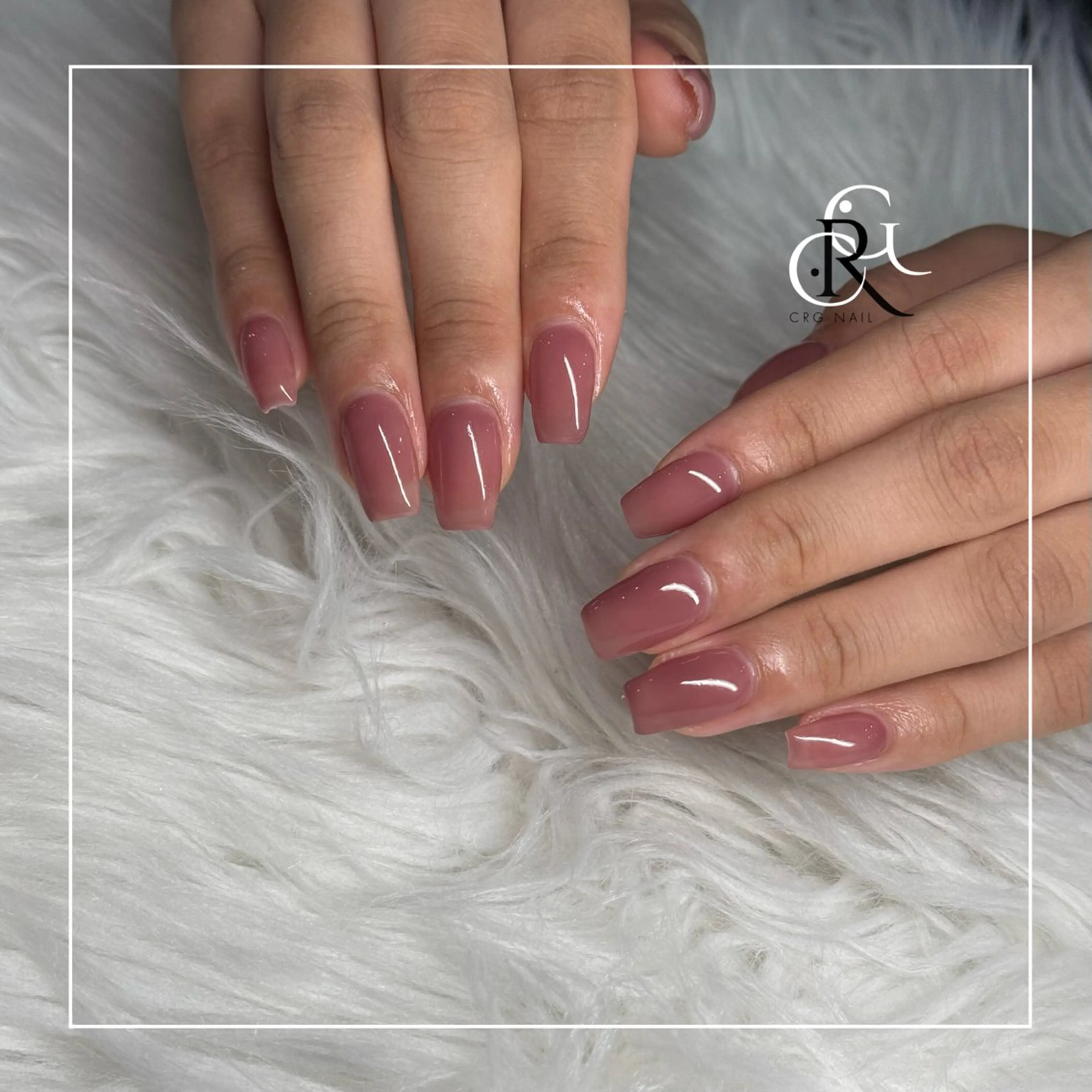 ショート ハンドネイル CRGNAIL EMIRIのネイルデザイン