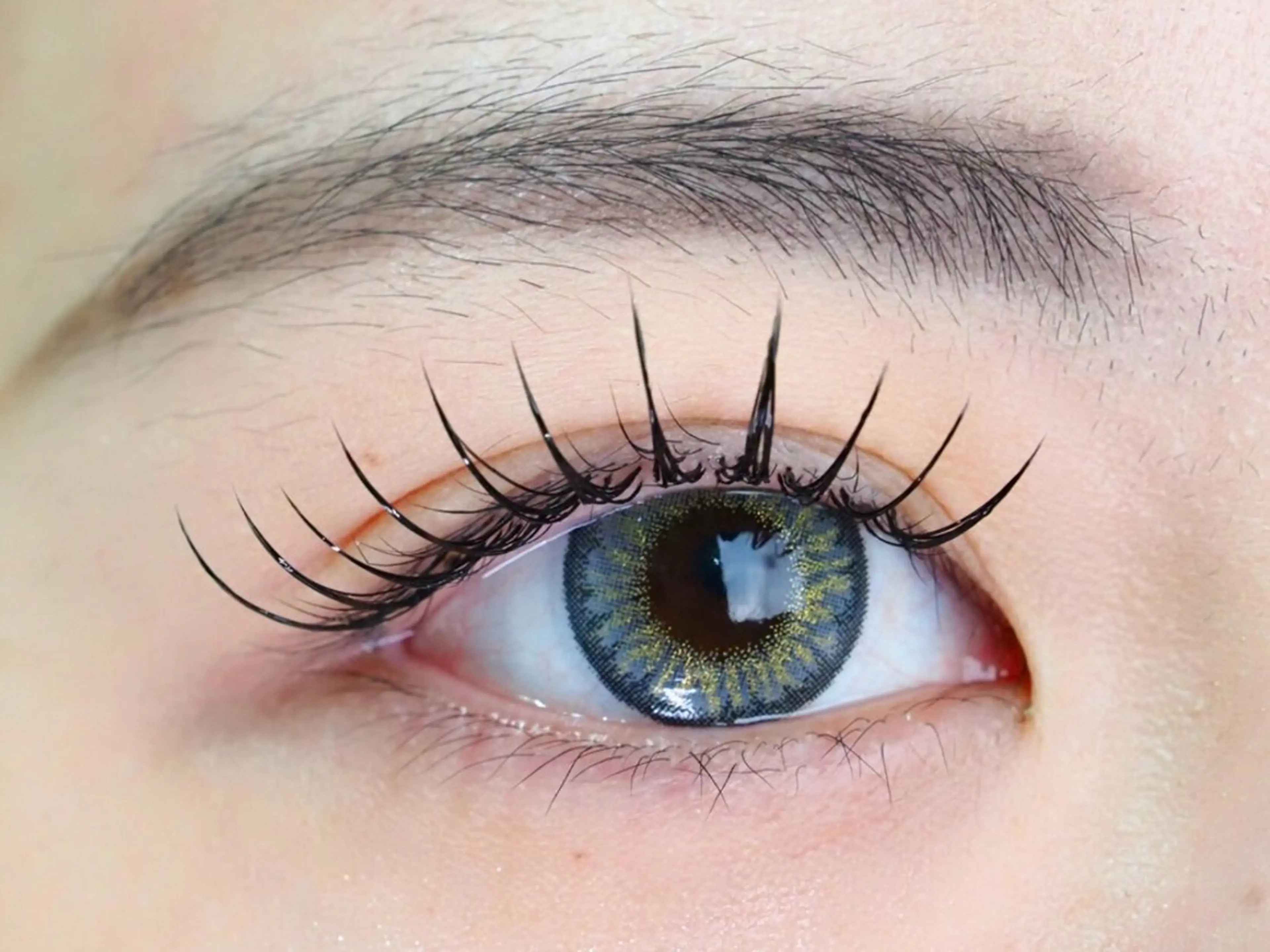 マツエク・マツパ 付け放題 バインドロック 束感まつ毛 フラットラッシュ パリジェンヌラッシュリフト マツエク オーロラ所属・AURORA RINAのマツエク・マツパデザイン