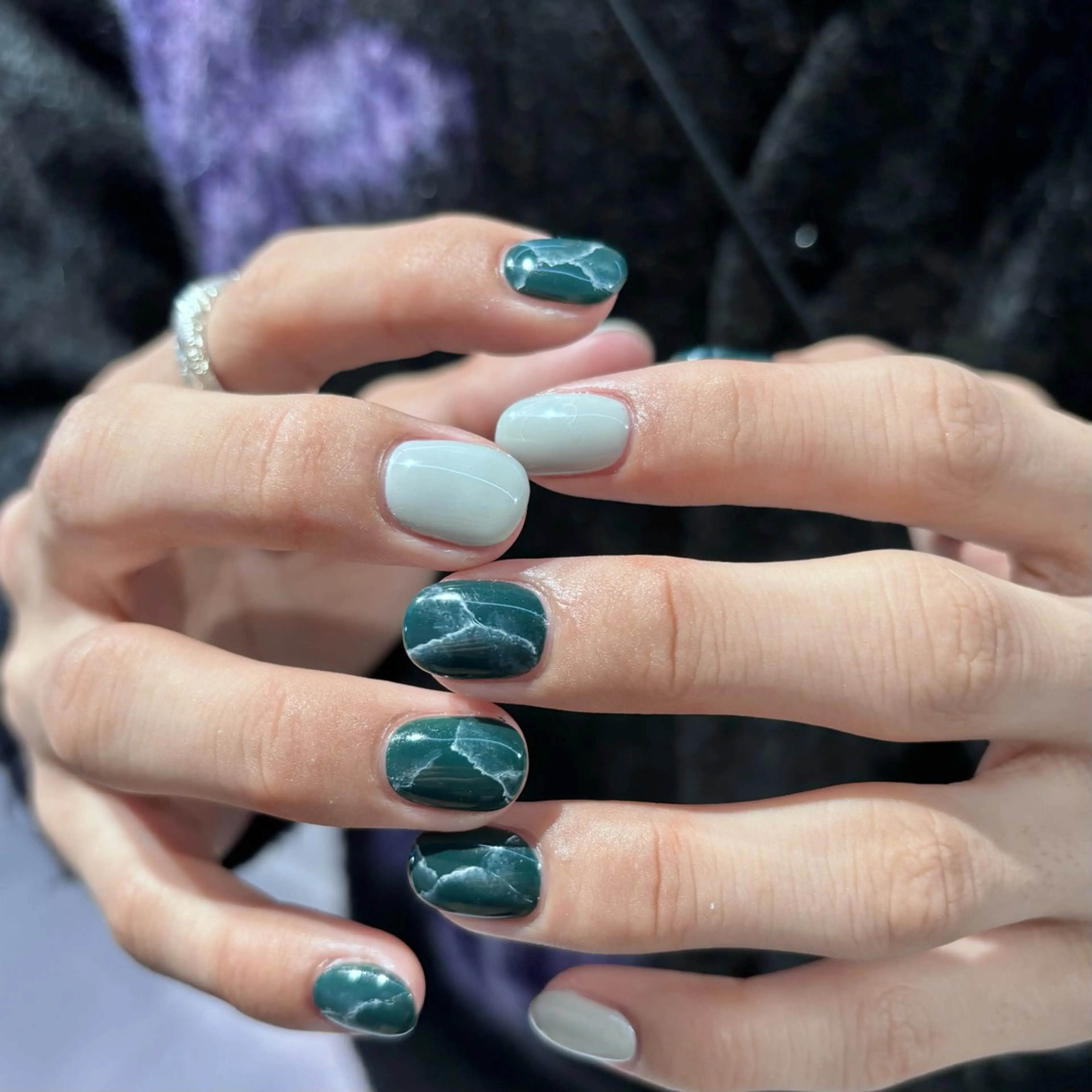 ネイル グリーン 大理石ネイル(マーブル) CLALA Makoのネイルデザイン