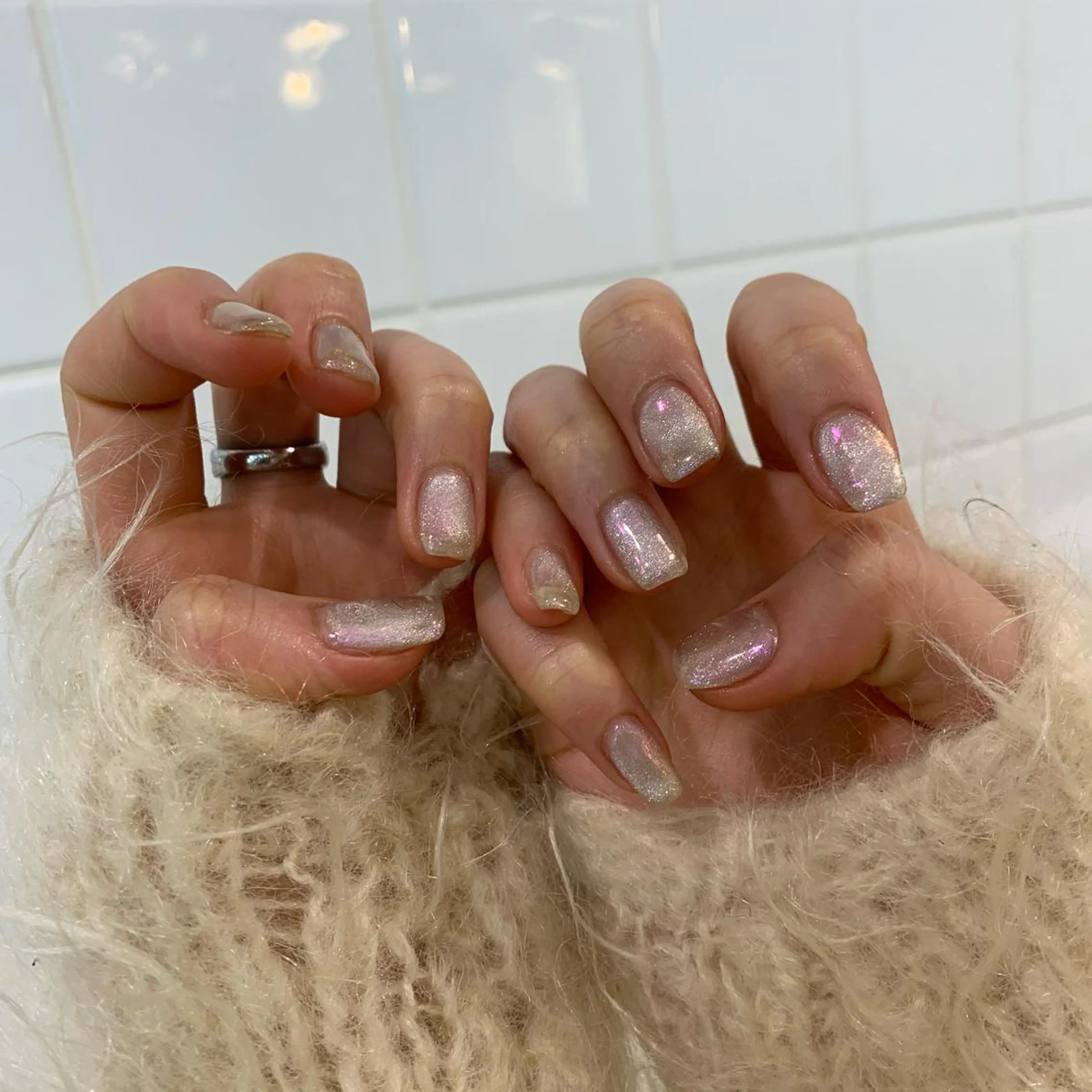 ネイル レイヤーカット カノン🩷のヘアスタイル