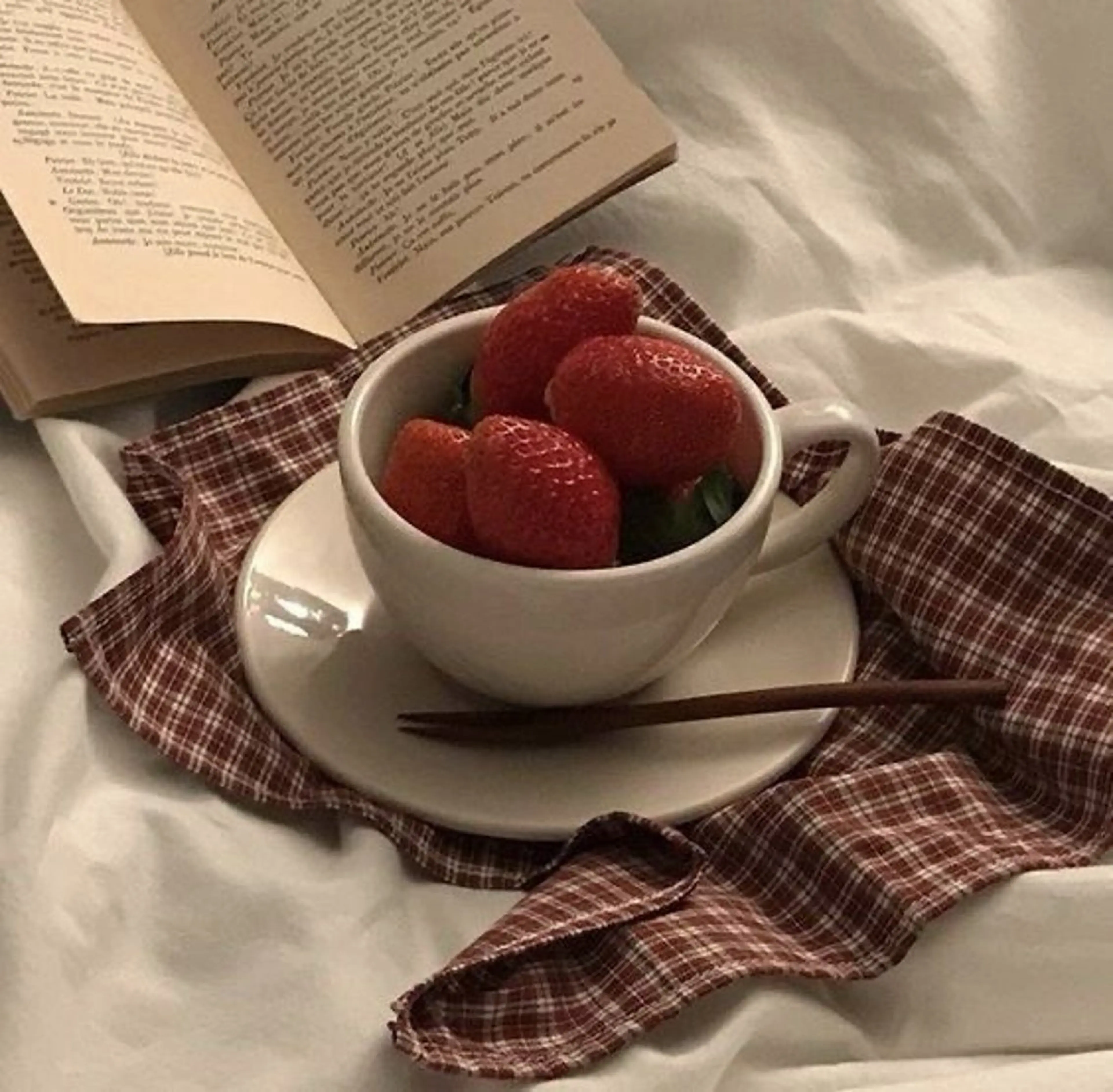 Bianca 銀座 Hinanoのネイルデザイン