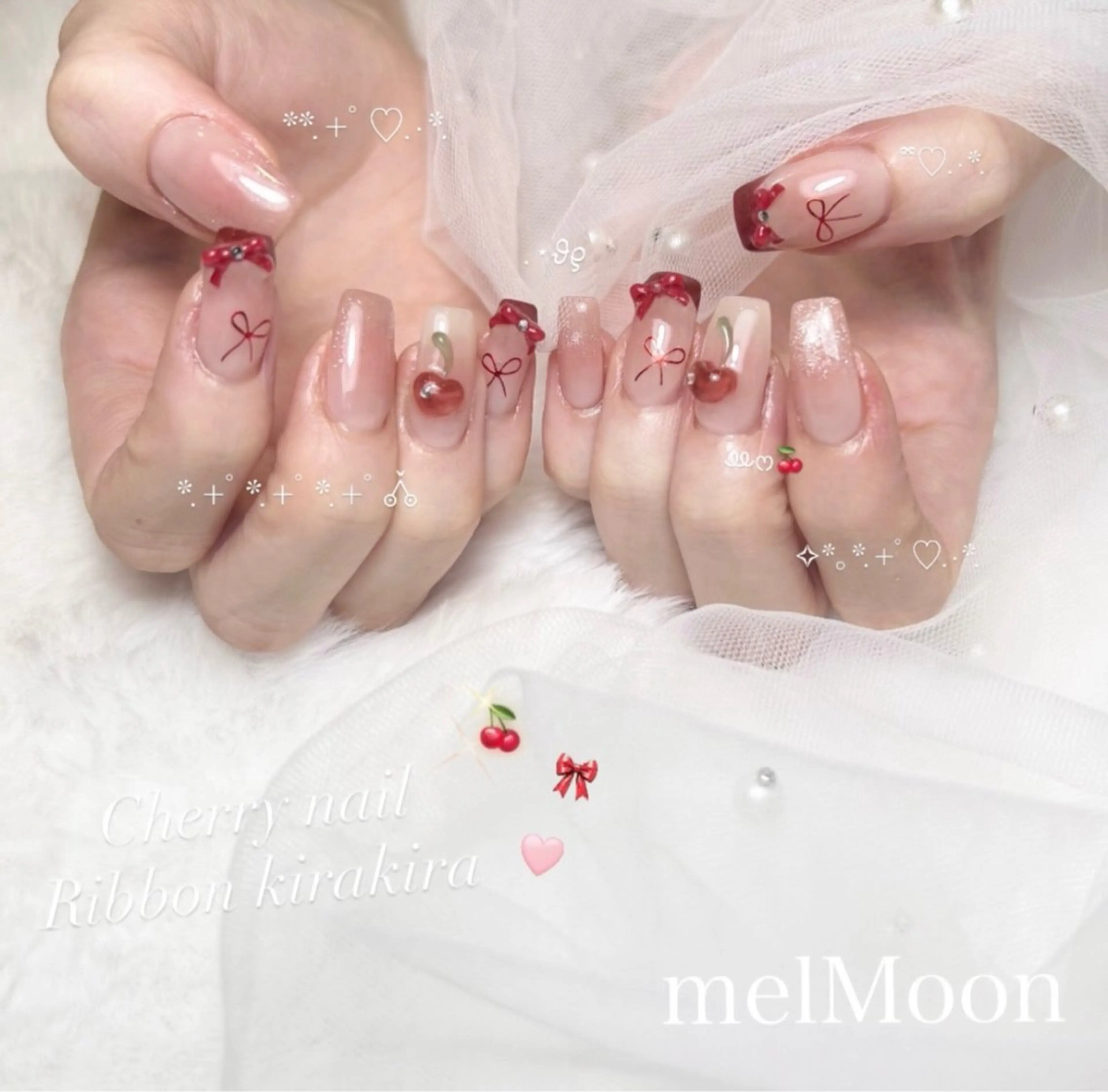 ネイル チークネイル ハンドネイル melMoon .のネイルデザイン