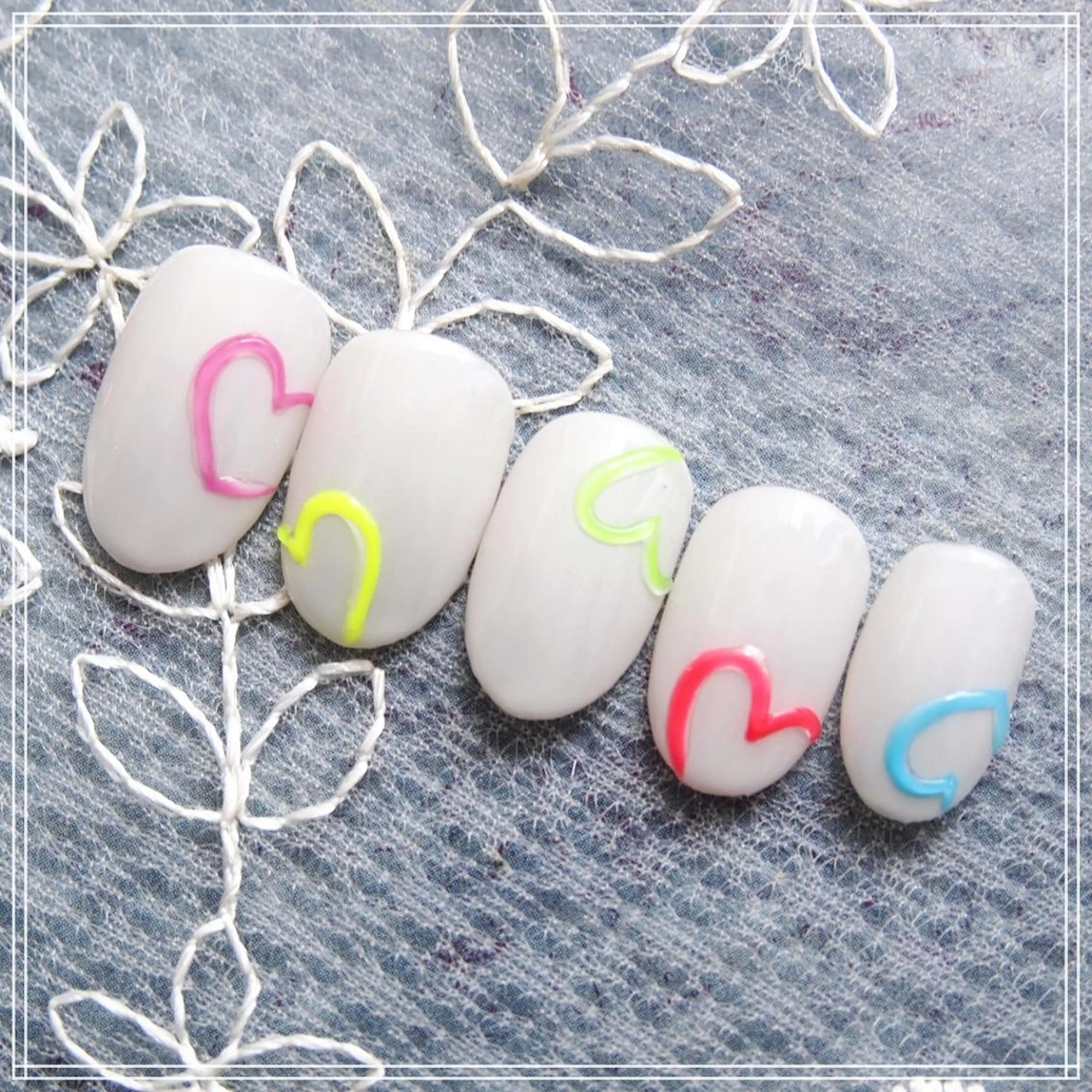 ネイル 山田 麻衣のネイルデザイン