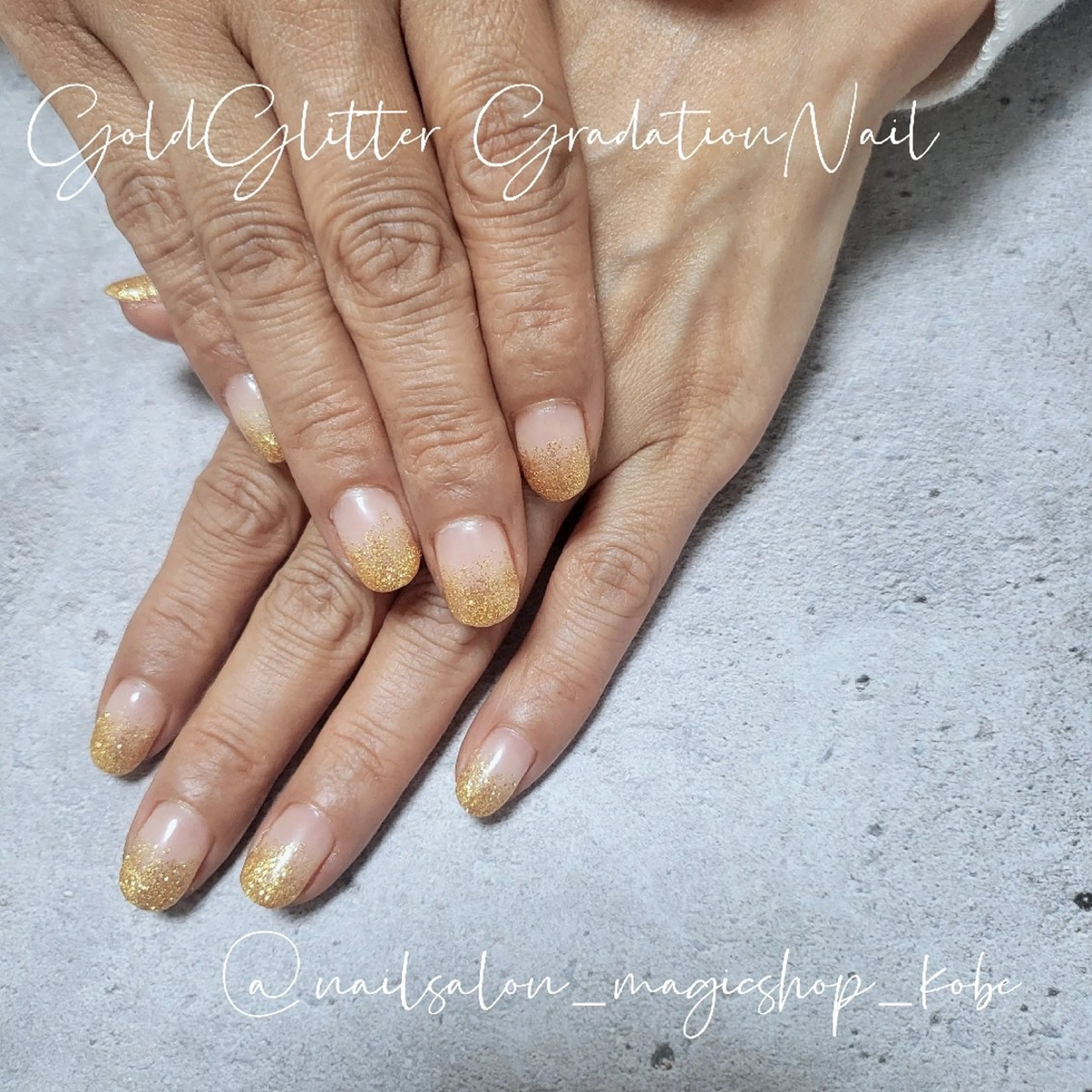 ネイル クリアネイル ジェルネイル ゴールド ゴージャス グラデーション ハンドネイル Nailsalon MagicShopのネイルデザイン