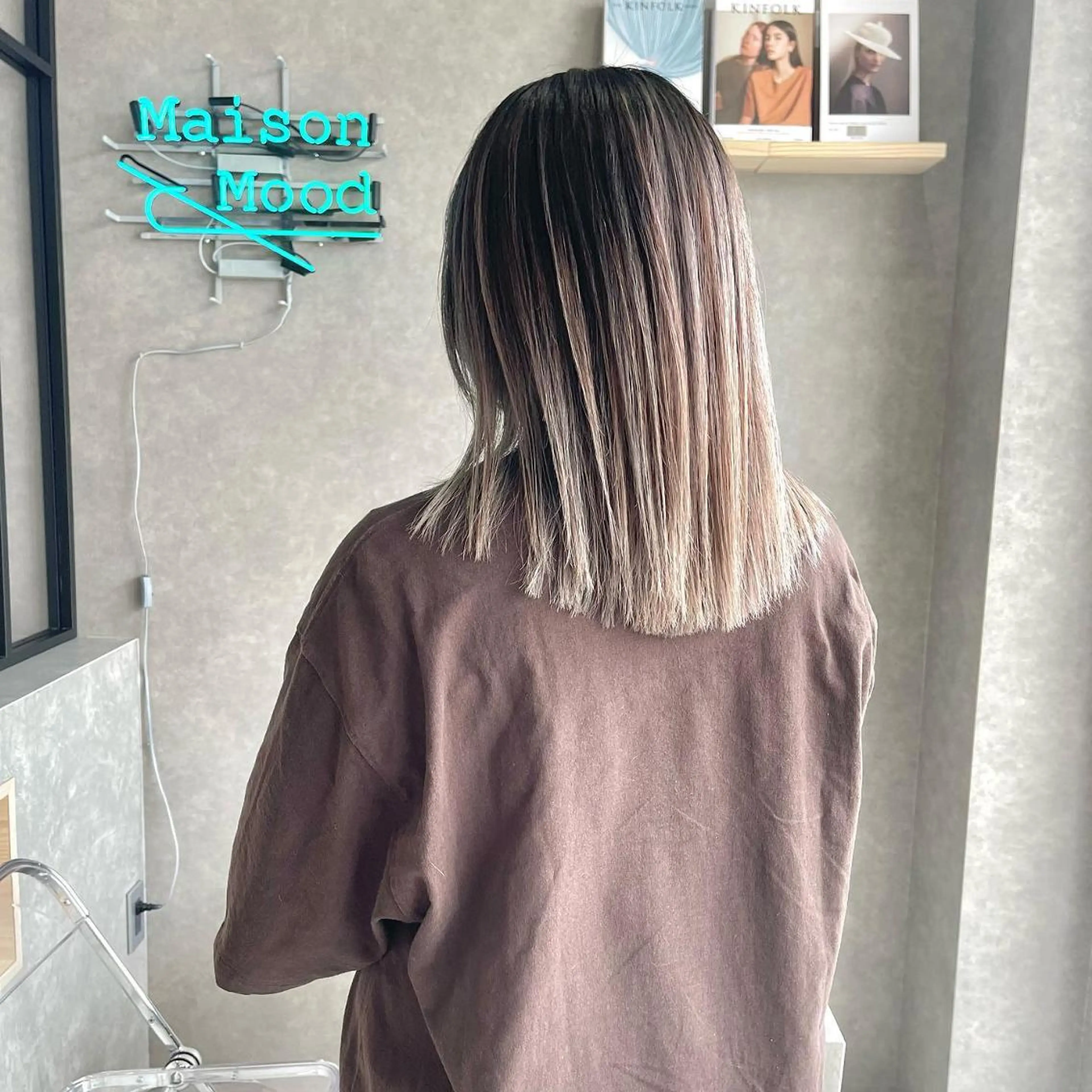 ミディアム mood tatemachiのヘアスタイル