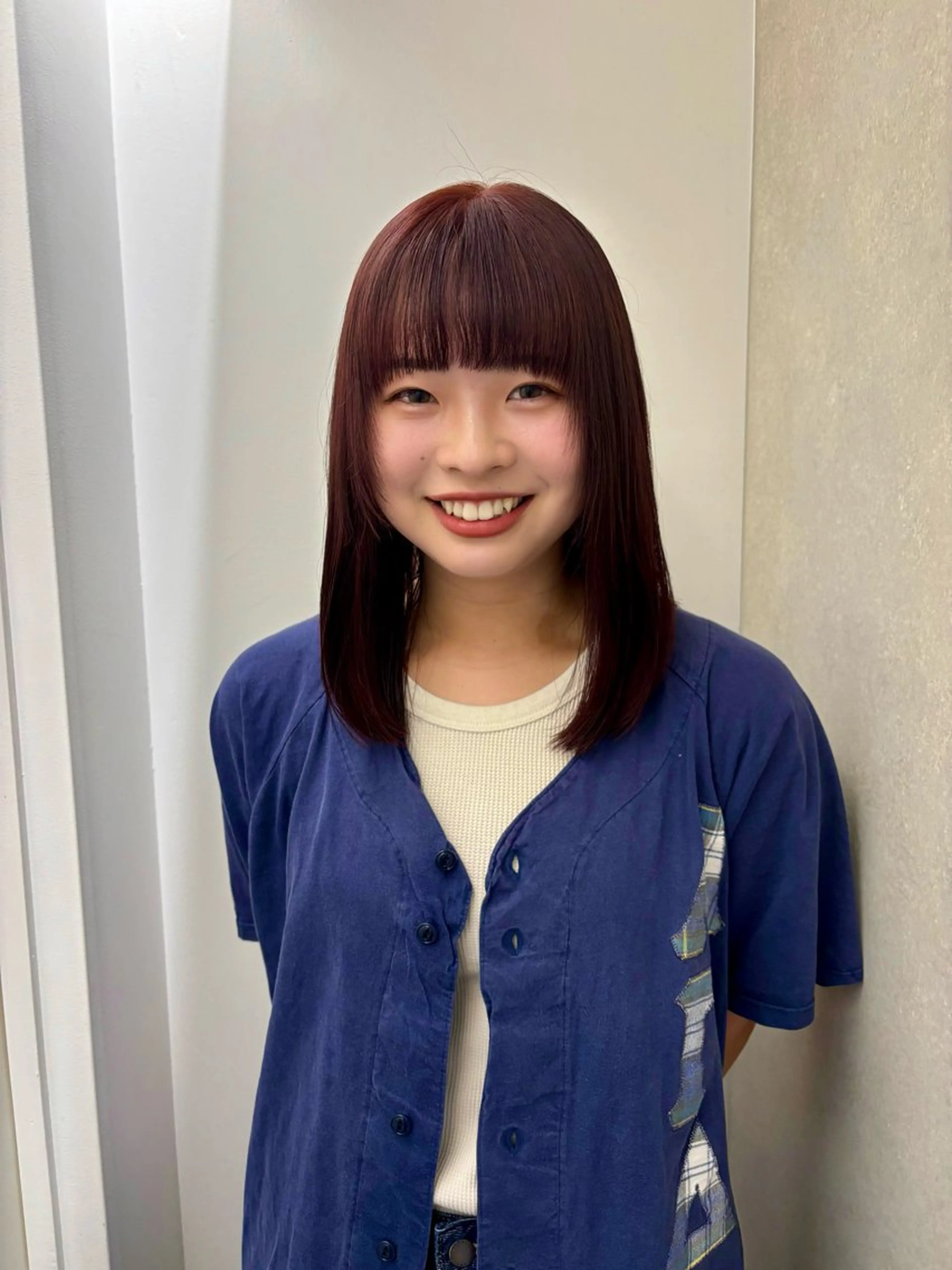 ミディアム ヘアカラー トリートメント ハイトーン/レイヤー nail 百咲💌のヘアスタイル