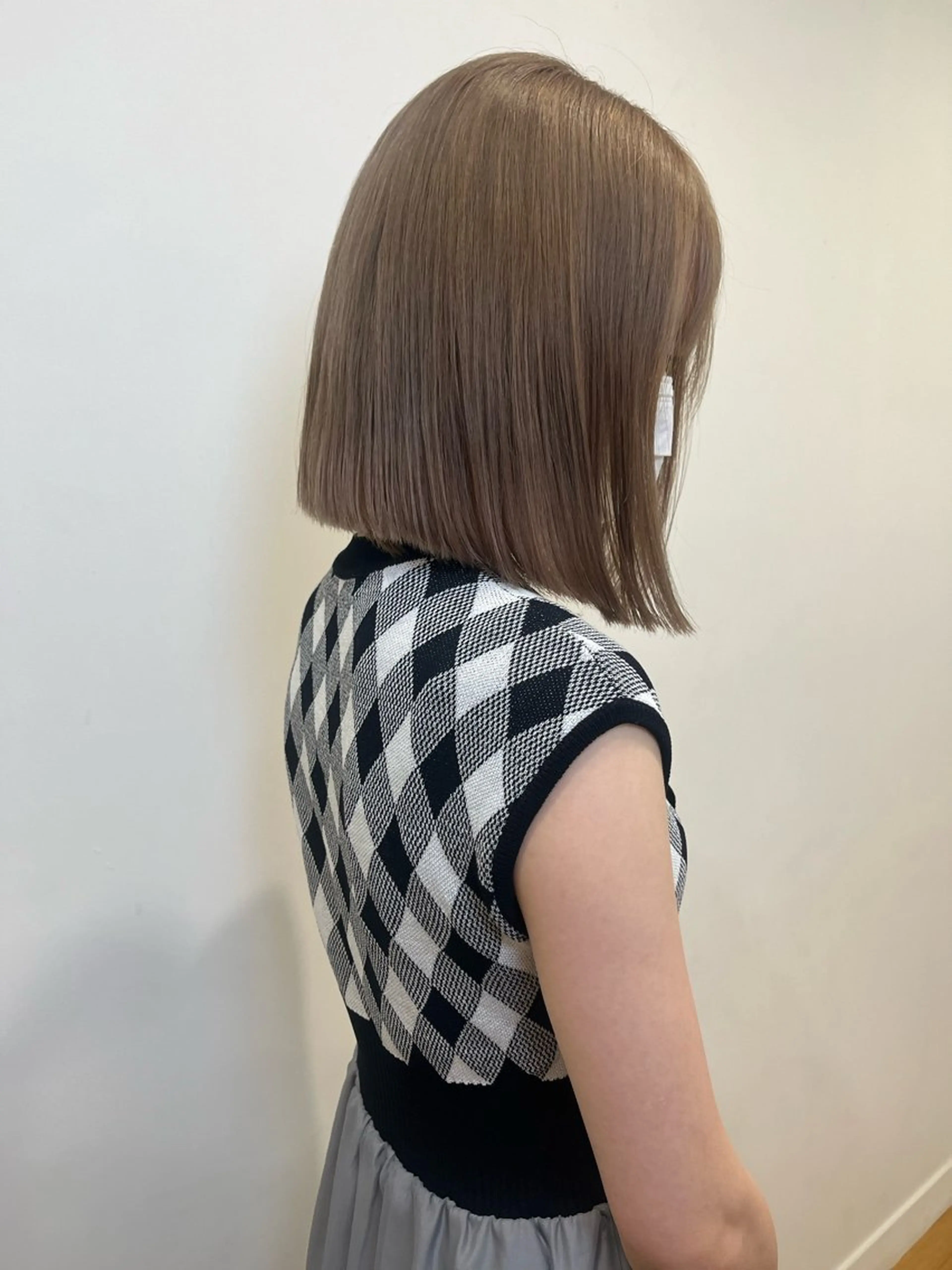 ショート ボブ vince gio 彩織のヘアスタイル