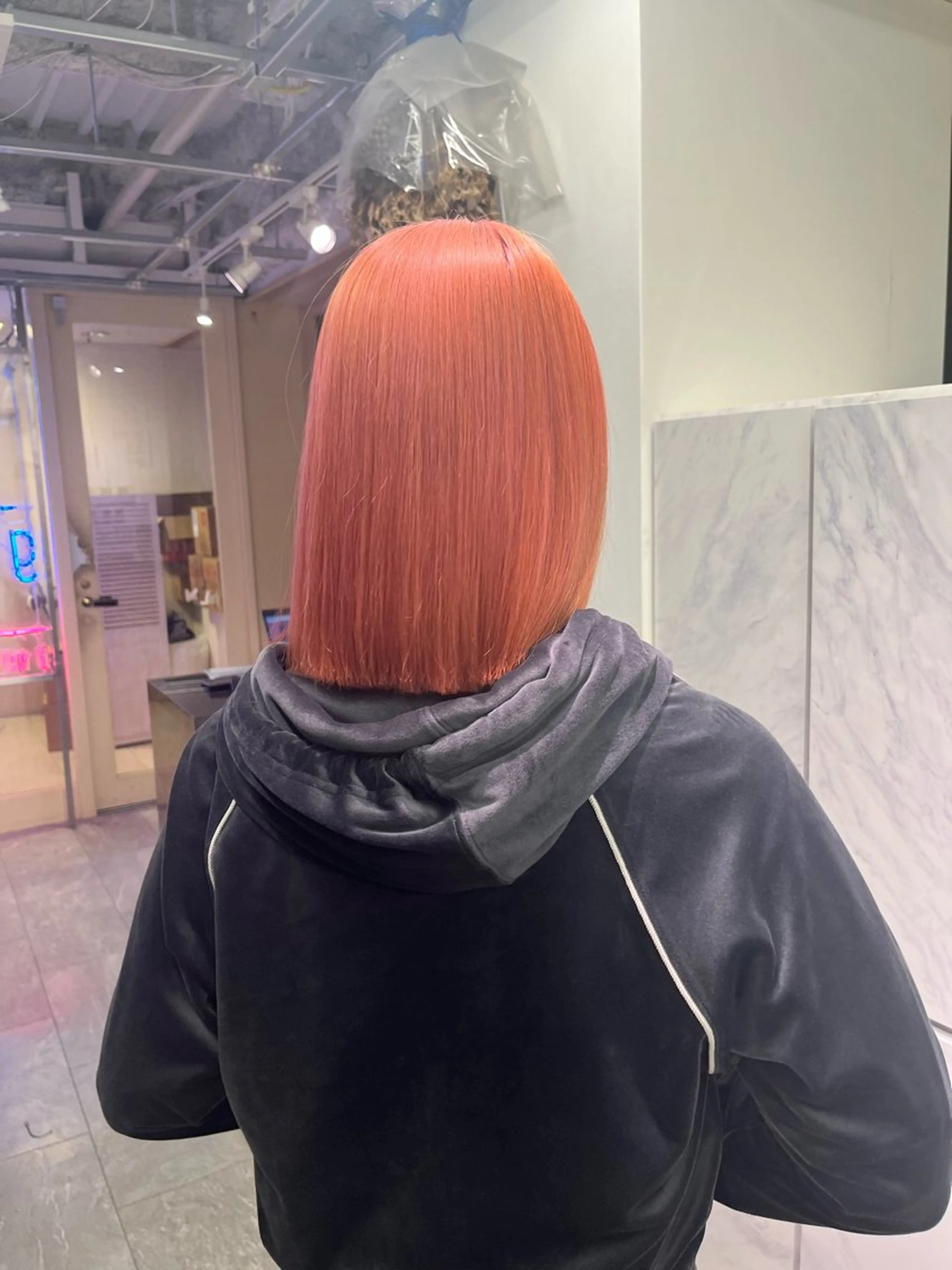 ミディアム 🌈ハイトーン/ ワタル🌈のヘアスタイル