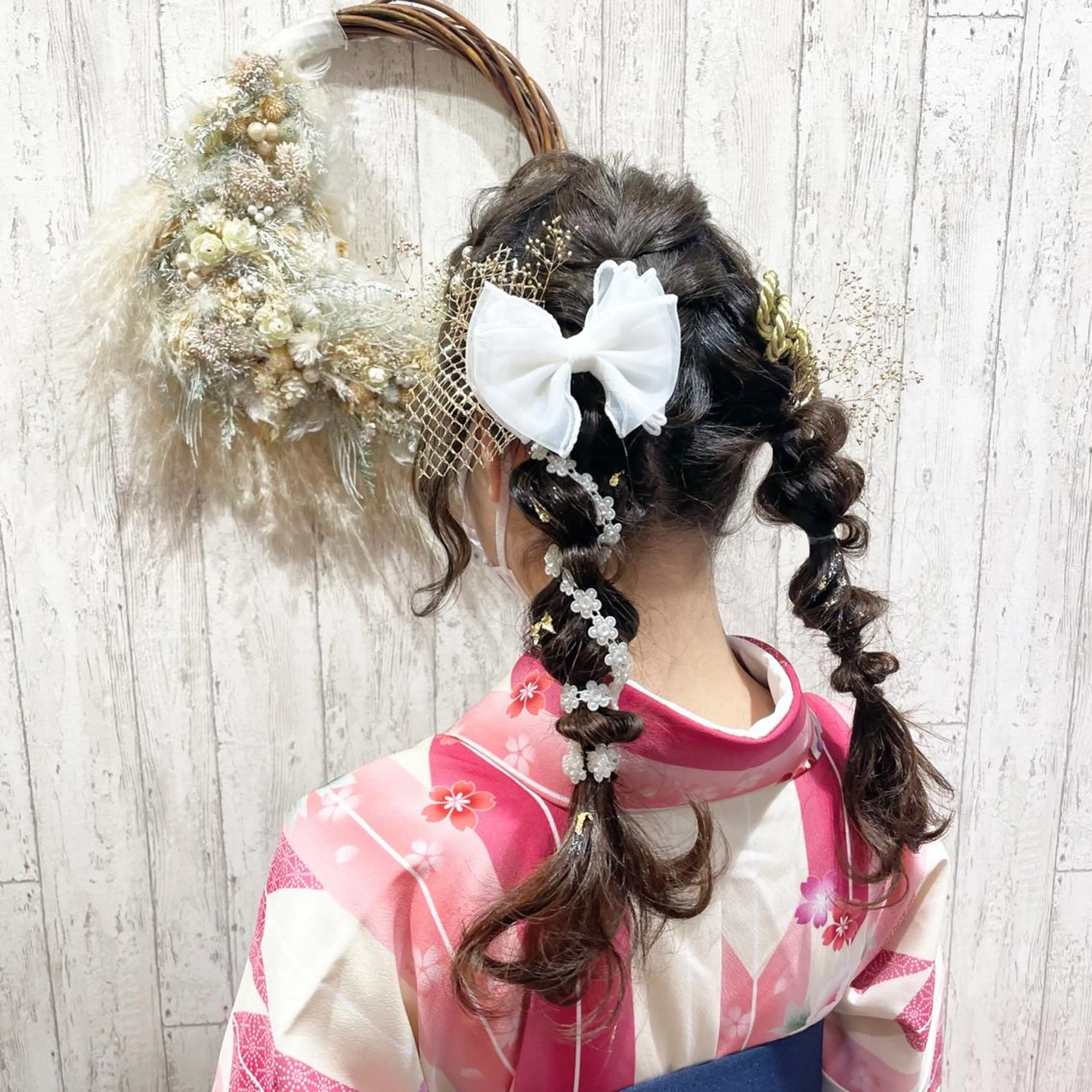 ロング カラー ヘアアレンジ 三つ編み 卒業式のヘアスタイル 古沢 みづきのヘアスタイル