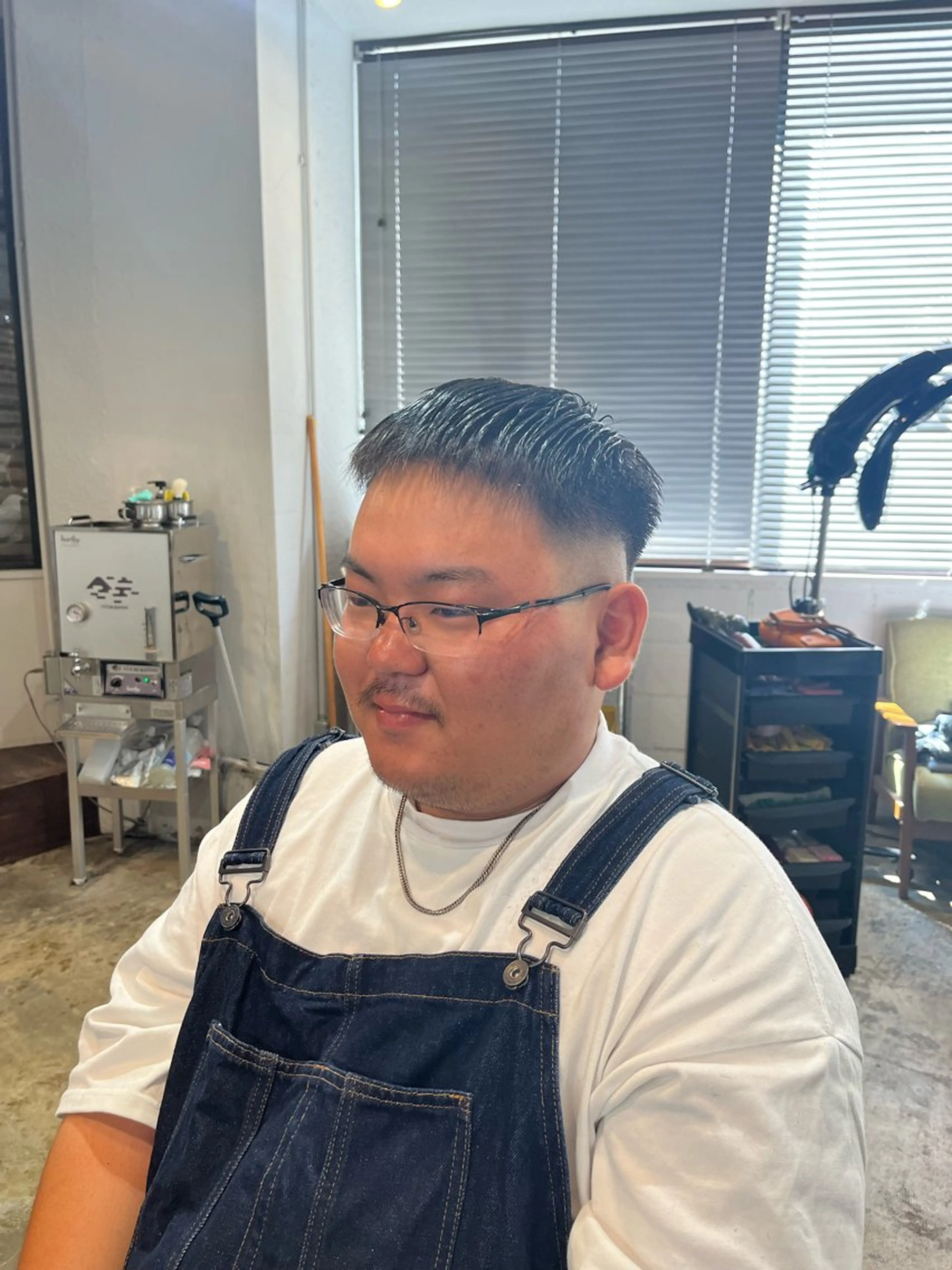 ショート カット メンズ美容室HIGE barber shop所属・中川 響揮のヘアスタイル